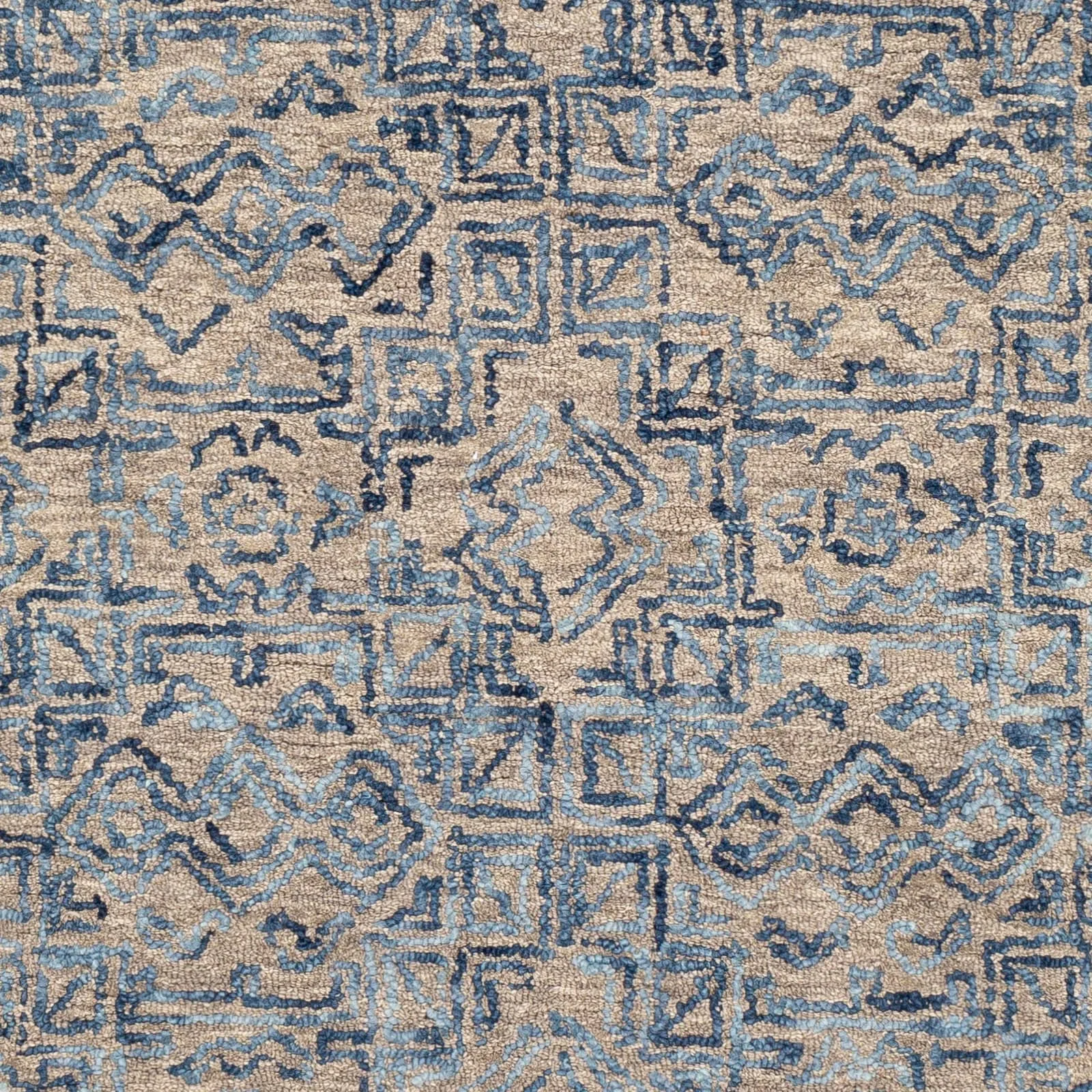 Livabliss Ruthelen Handmade Tribal Wool Area Rug