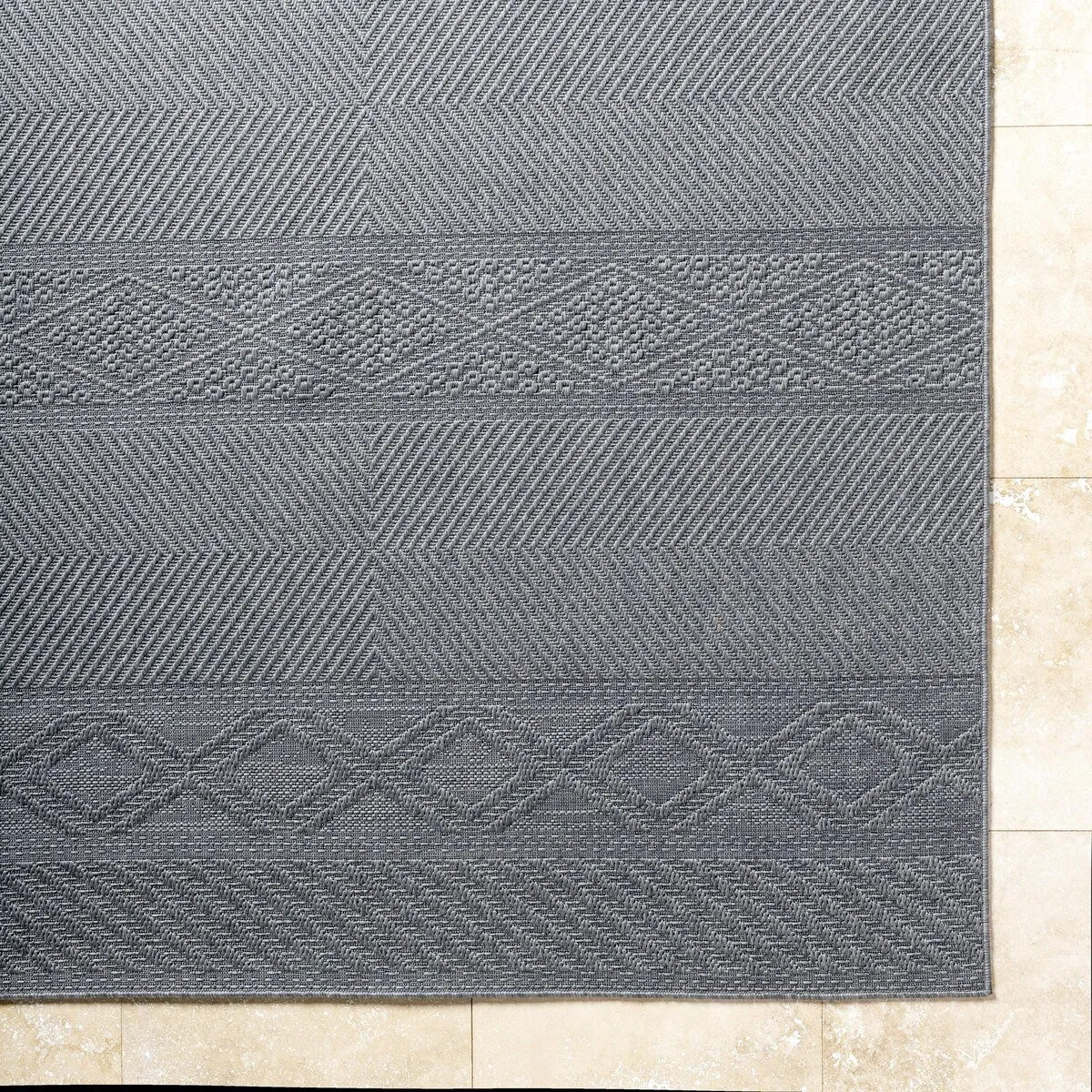 Livabliss Sandra Global Outdoor Area Rug