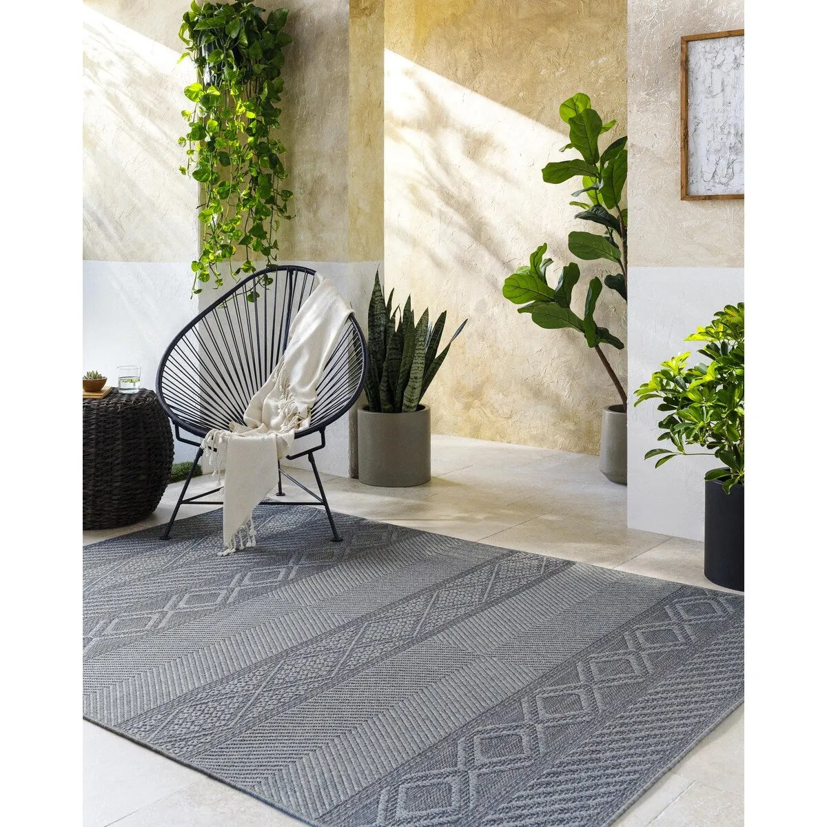 Livabliss Sandra Global Outdoor Area Rug