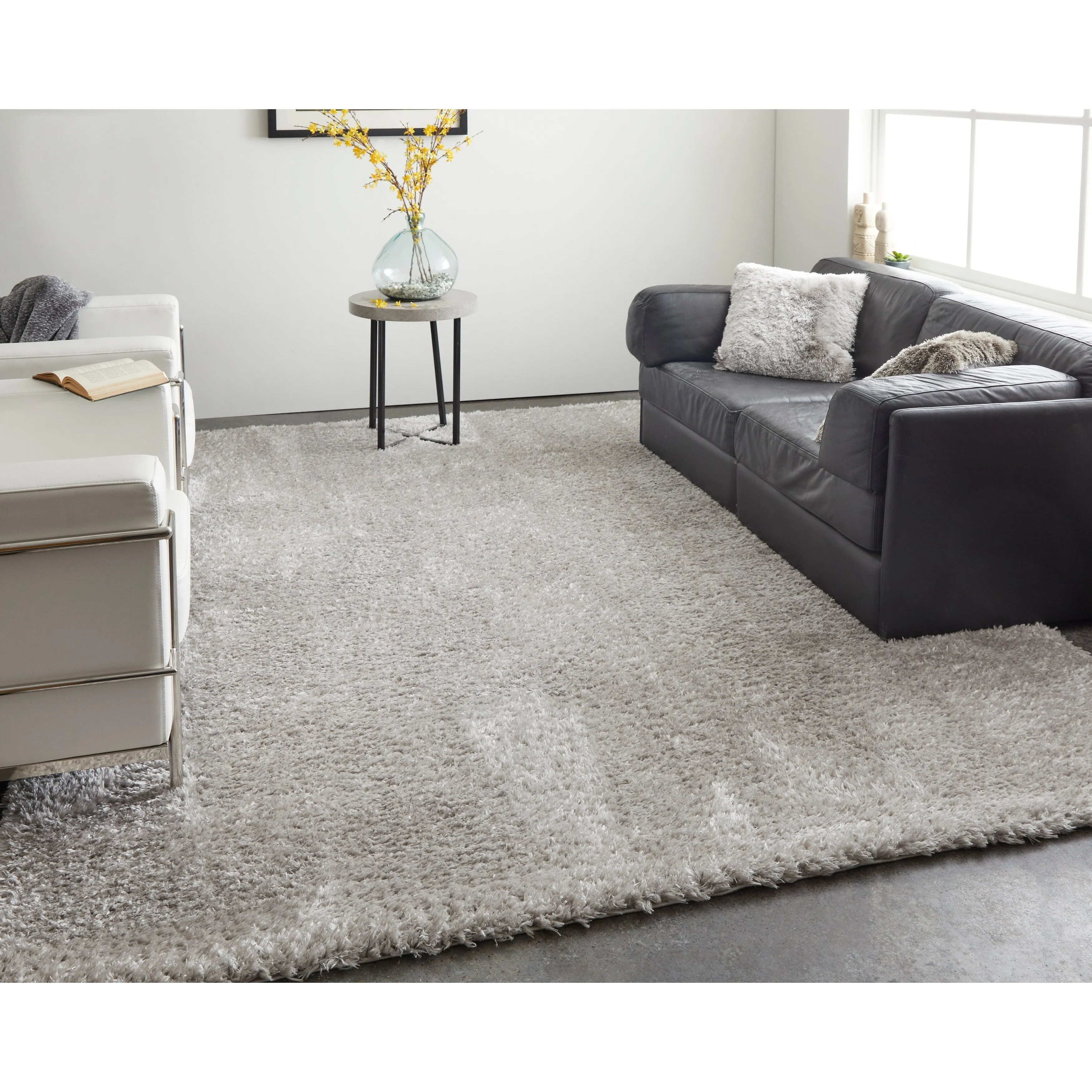 Loman Solid Modern Area Rug