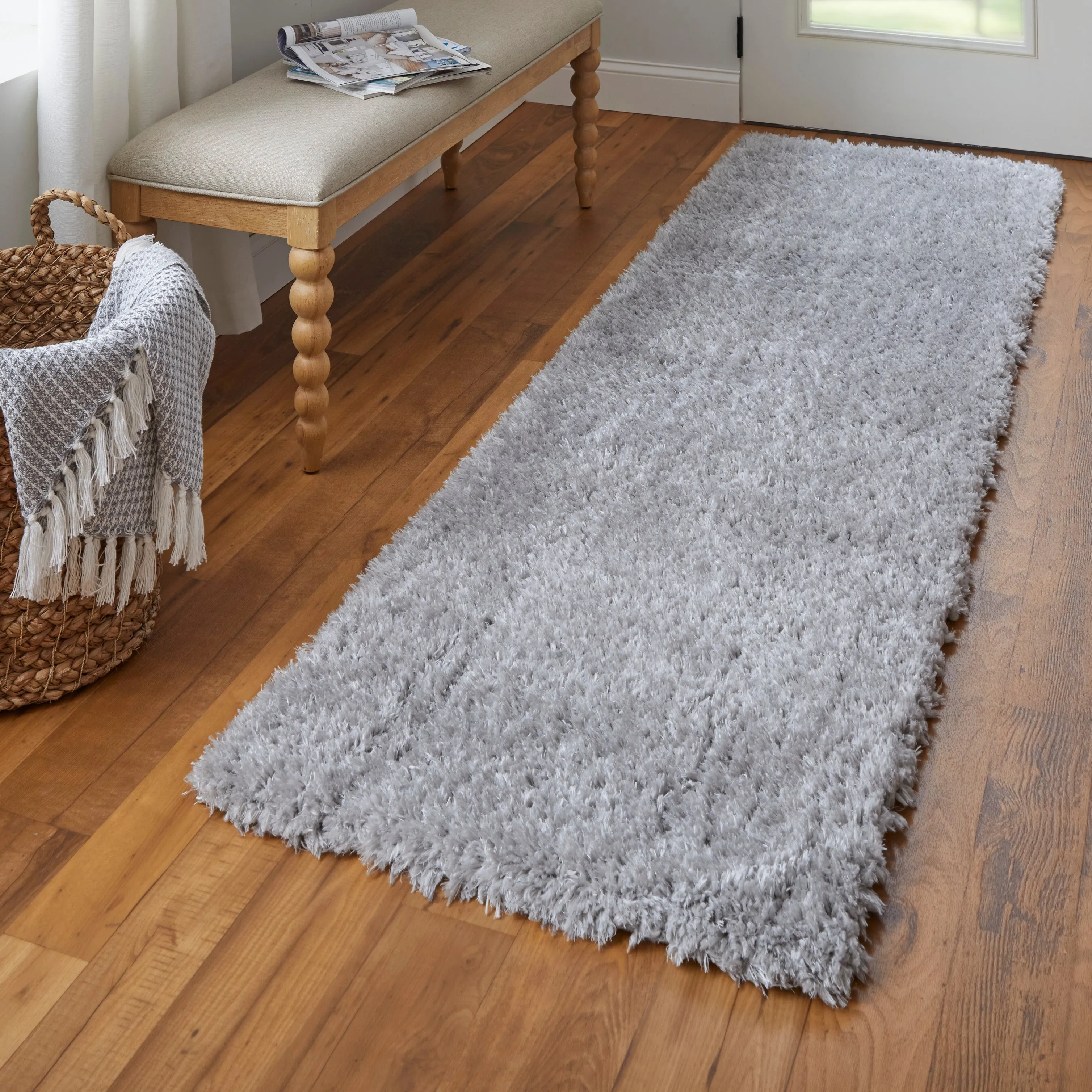 Loman Solid Modern Area Rug