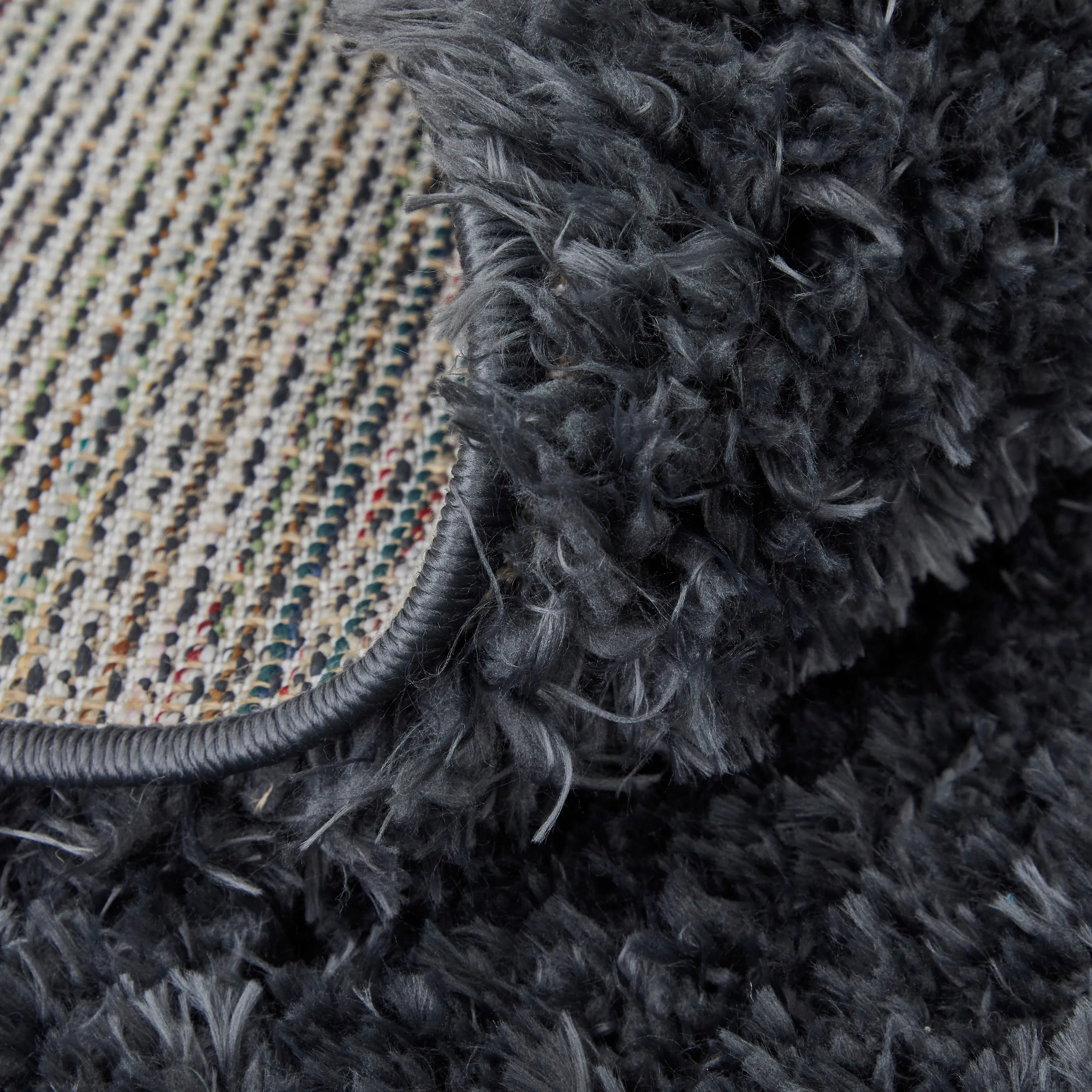 Loman Solid Modern Area Rug