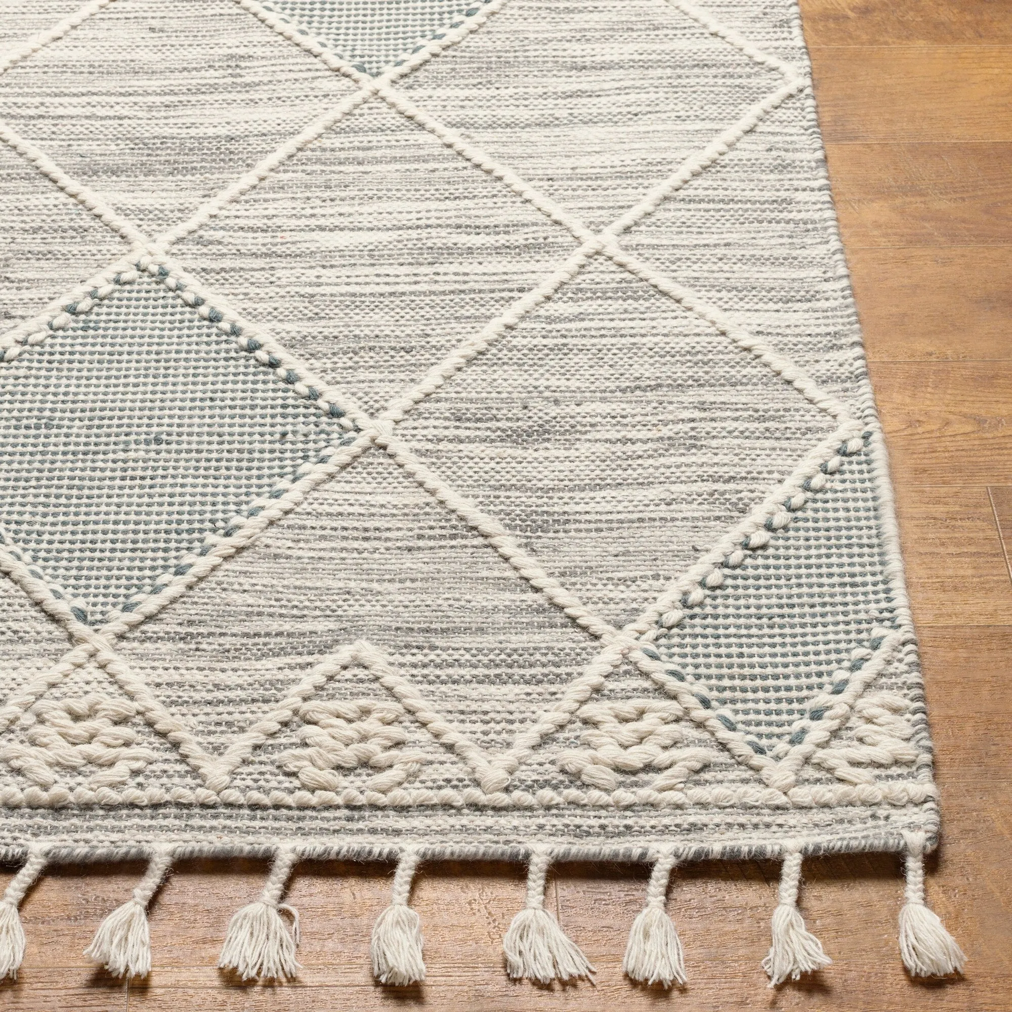 Maaxi Handmade Farmhouse Trellis Wool Area Rug