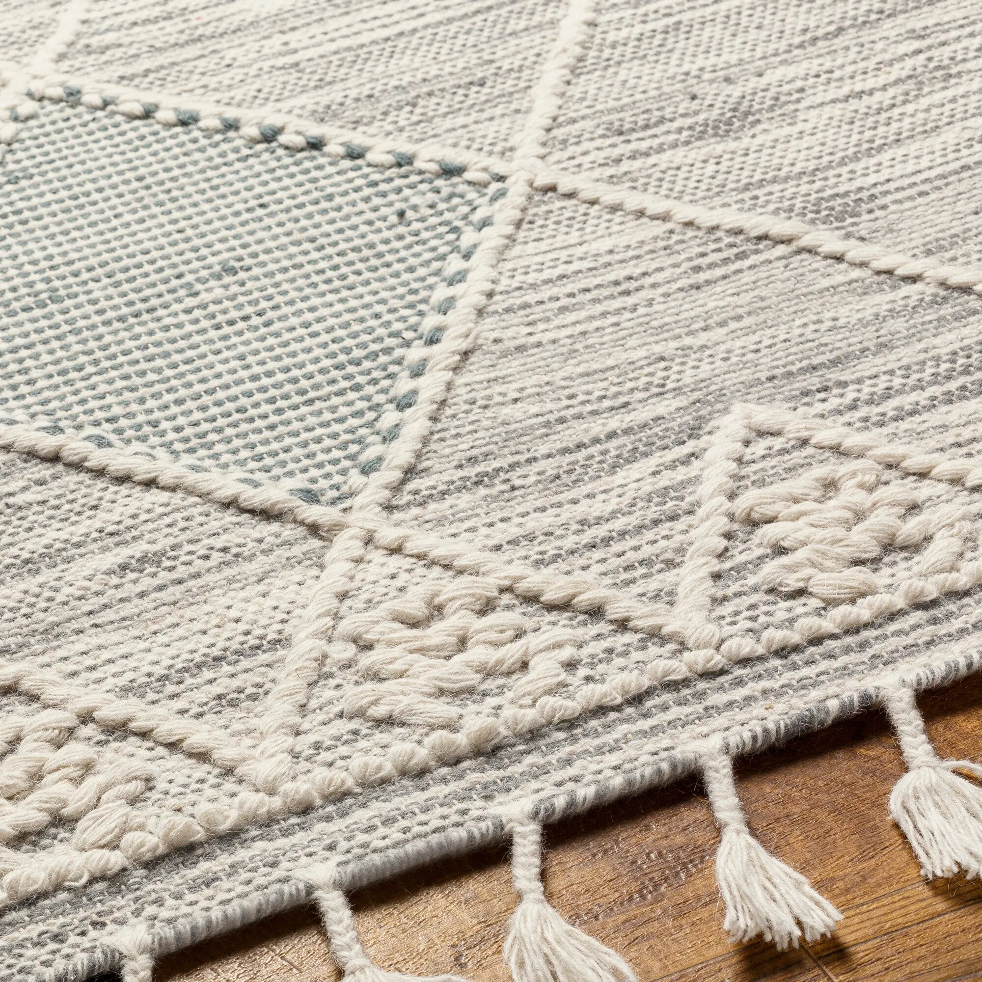Maaxi Handmade Farmhouse Trellis Wool Area Rug