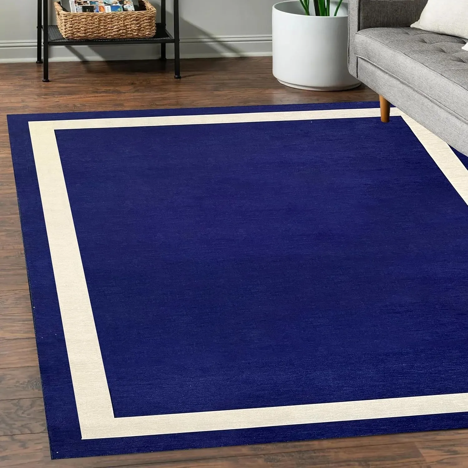 Machine Washable Area Rug With Non Slip Backing - Everest Geometric Modern Border Design