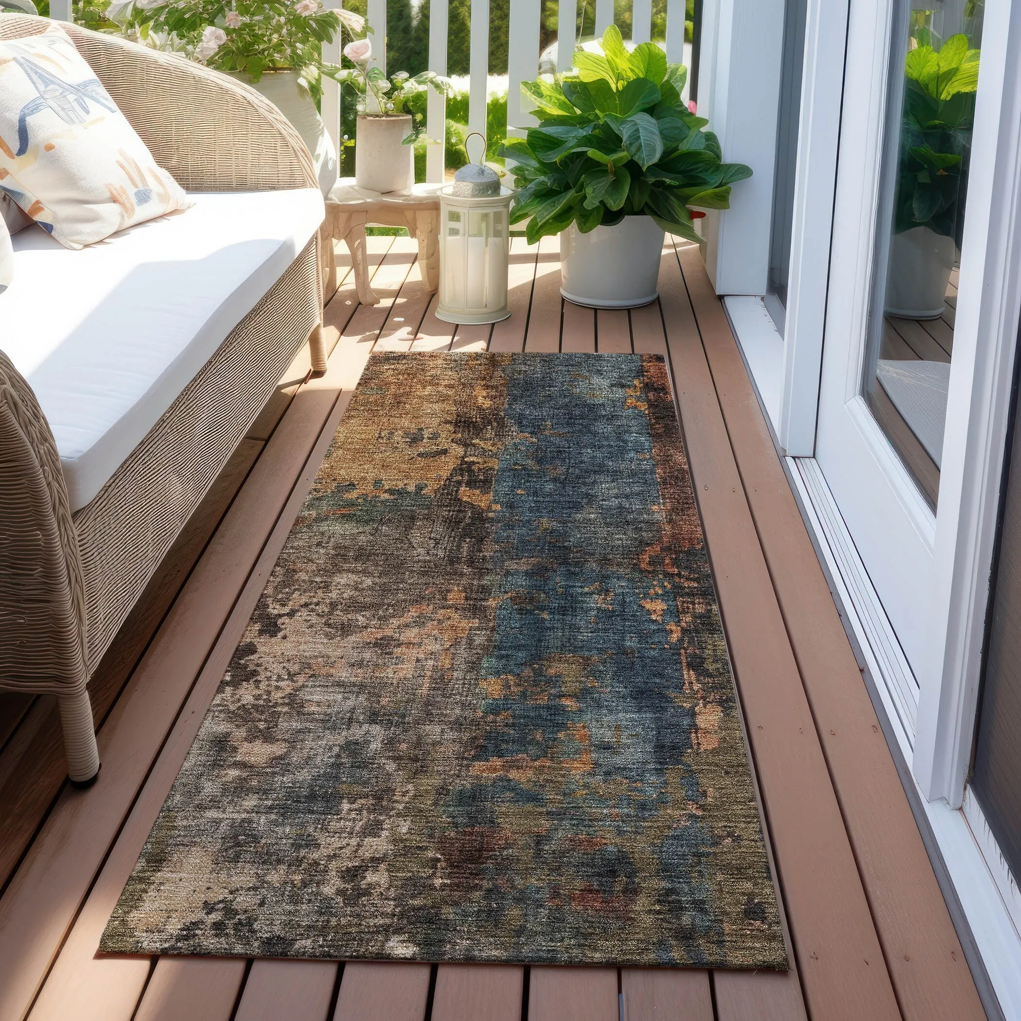 Machine Washable Indoor/ Outdoor Abstract Contemporary Chantille Rug