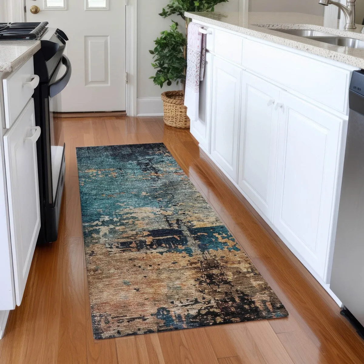Machine Washable Indoor/ Outdoor Abstract Contemporary Chantille Rug