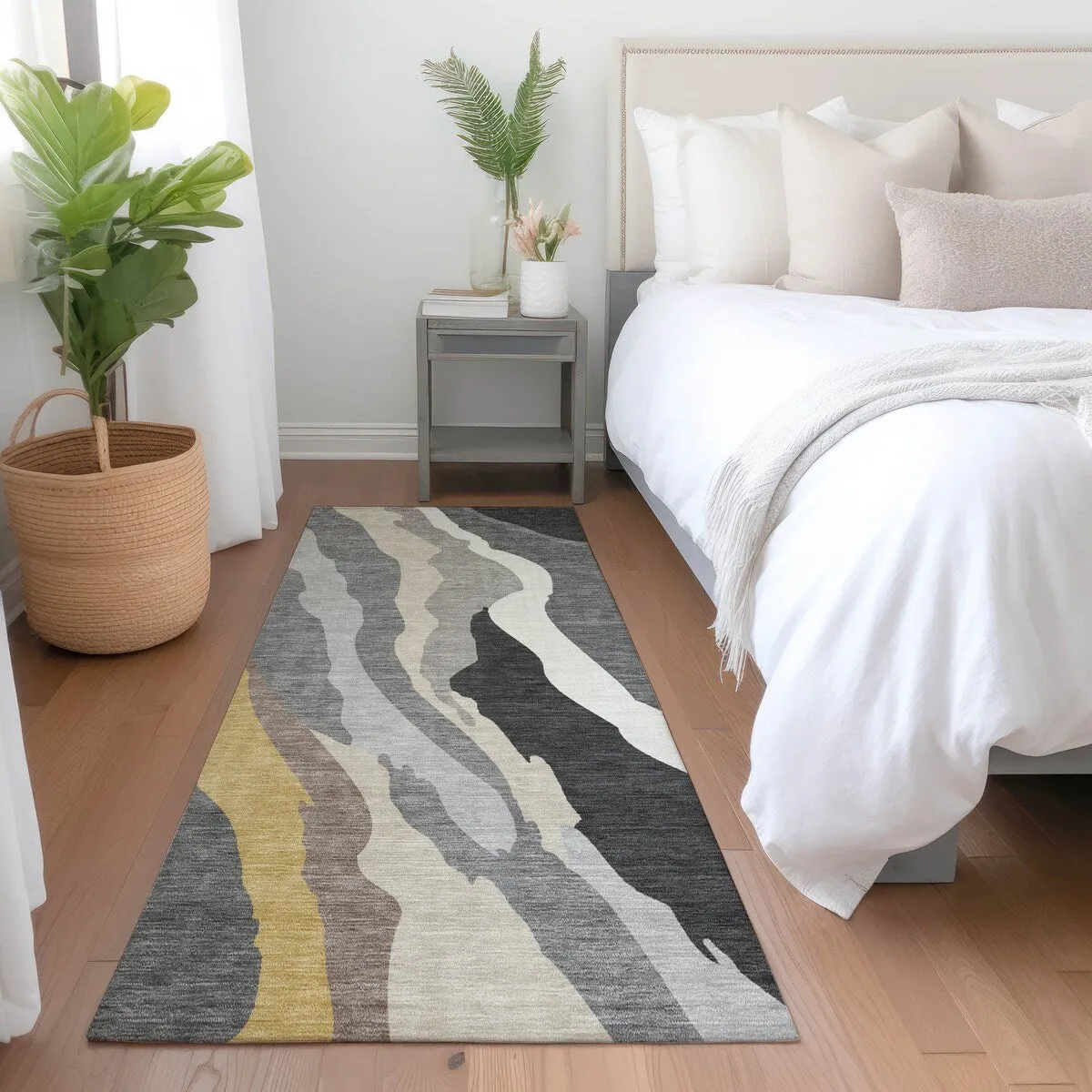 Machine Washable Indoor/ Outdoor Abstract Contemporary Chantille Rug