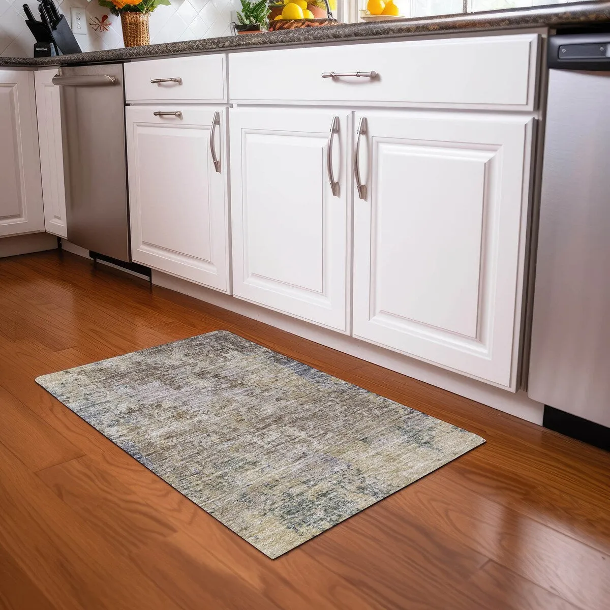 Machine Washable Indoor/ Outdoor Abstract Contemporary Chantille Rug