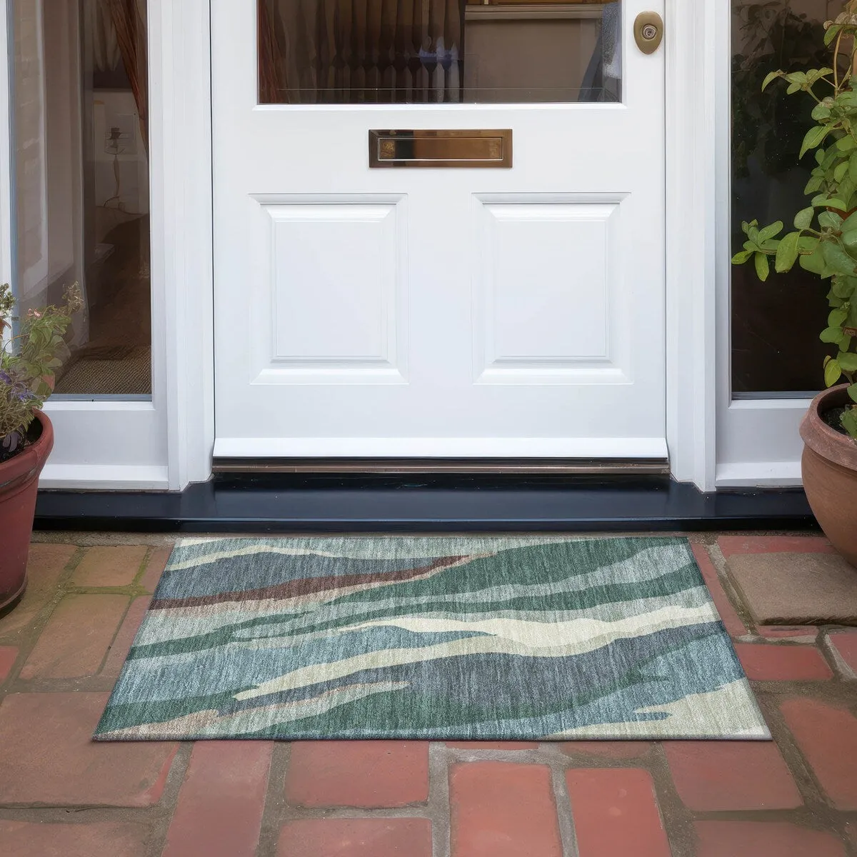 Machine Washable Indoor/ Outdoor Abstract Contemporary Chantille Rug