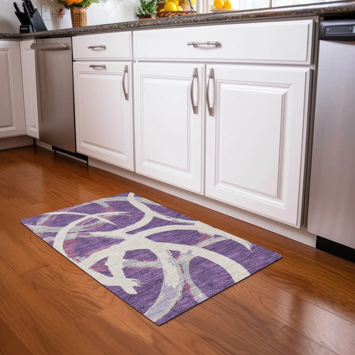 Machine Washable Indoor/ Outdoor Abstract Contemporary Chantille Rug