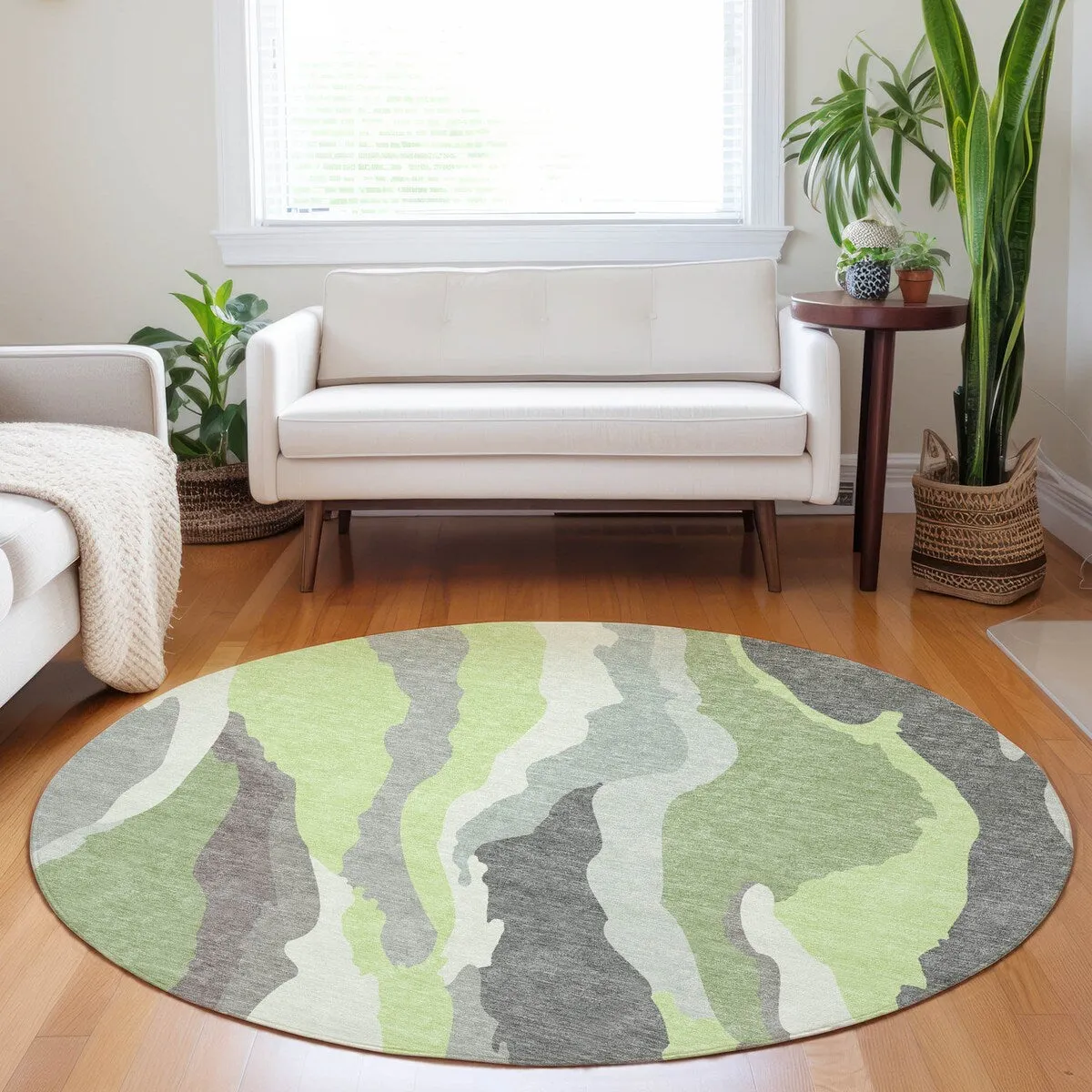 Machine Washable Indoor/ Outdoor Abstract Contemporary Chantille Rug