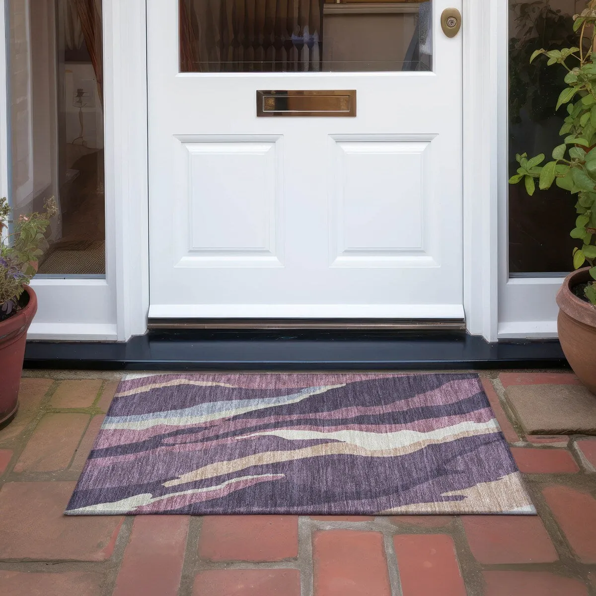 Machine Washable Indoor/ Outdoor Abstract Contemporary Chantille Rug
