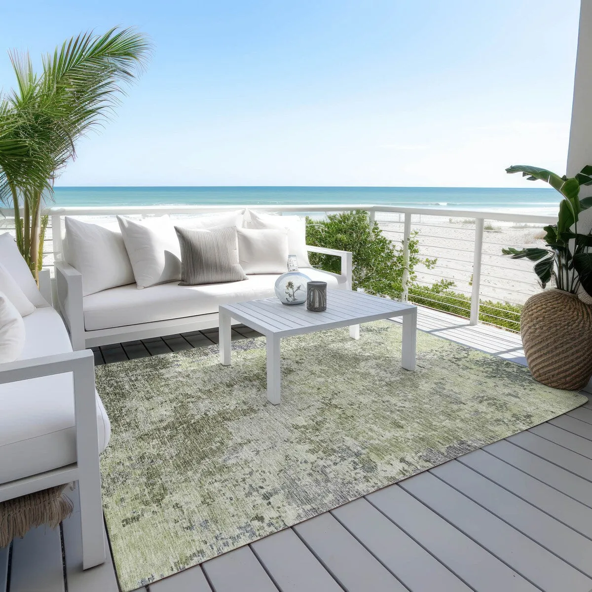 Machine Washable Indoor/ Outdoor Abstract Contemporary Chantille Rug