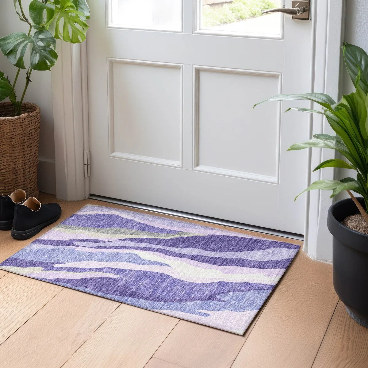 Machine Washable Indoor/ Outdoor Abstract Contemporary Chantille Rug