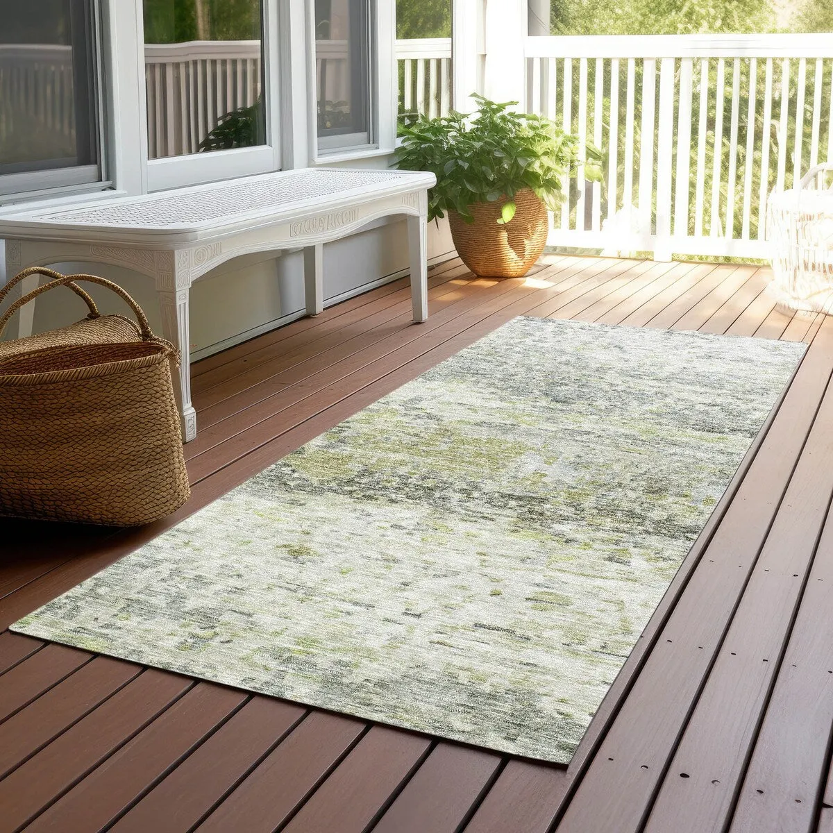 Machine Washable Indoor/ Outdoor Abstract Contemporary Chantille Rug