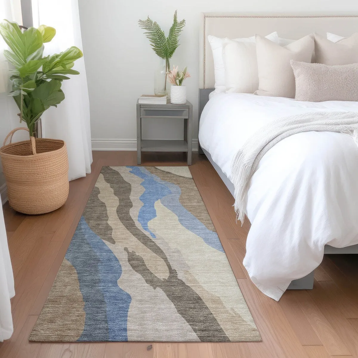 Machine Washable Indoor/ Outdoor Abstract Contemporary Chantille Rug