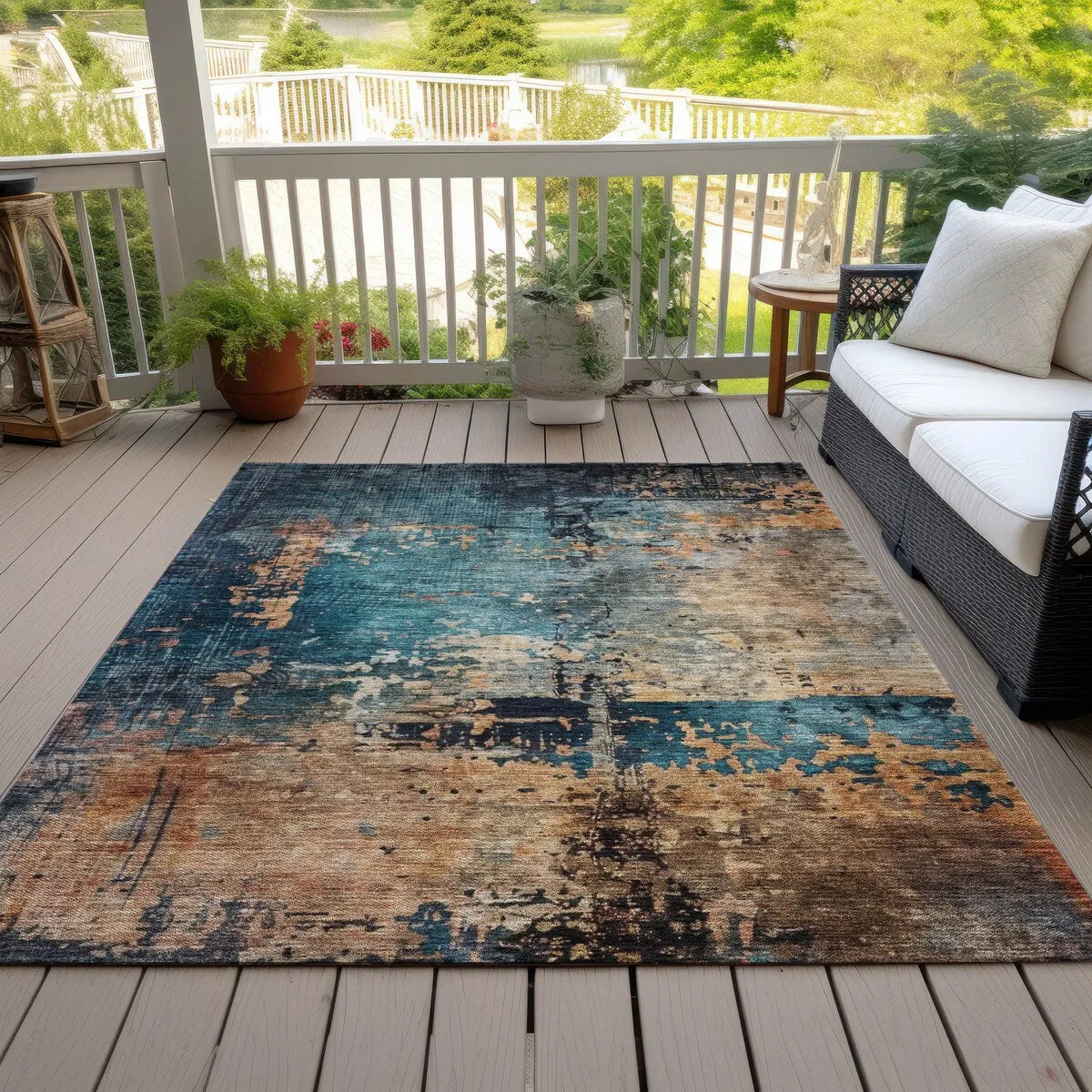 Machine Washable Indoor/ Outdoor Abstract Contemporary Chantille Rug