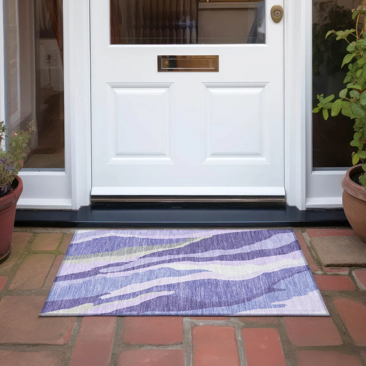 Machine Washable Indoor/ Outdoor Abstract Contemporary Chantille Rug