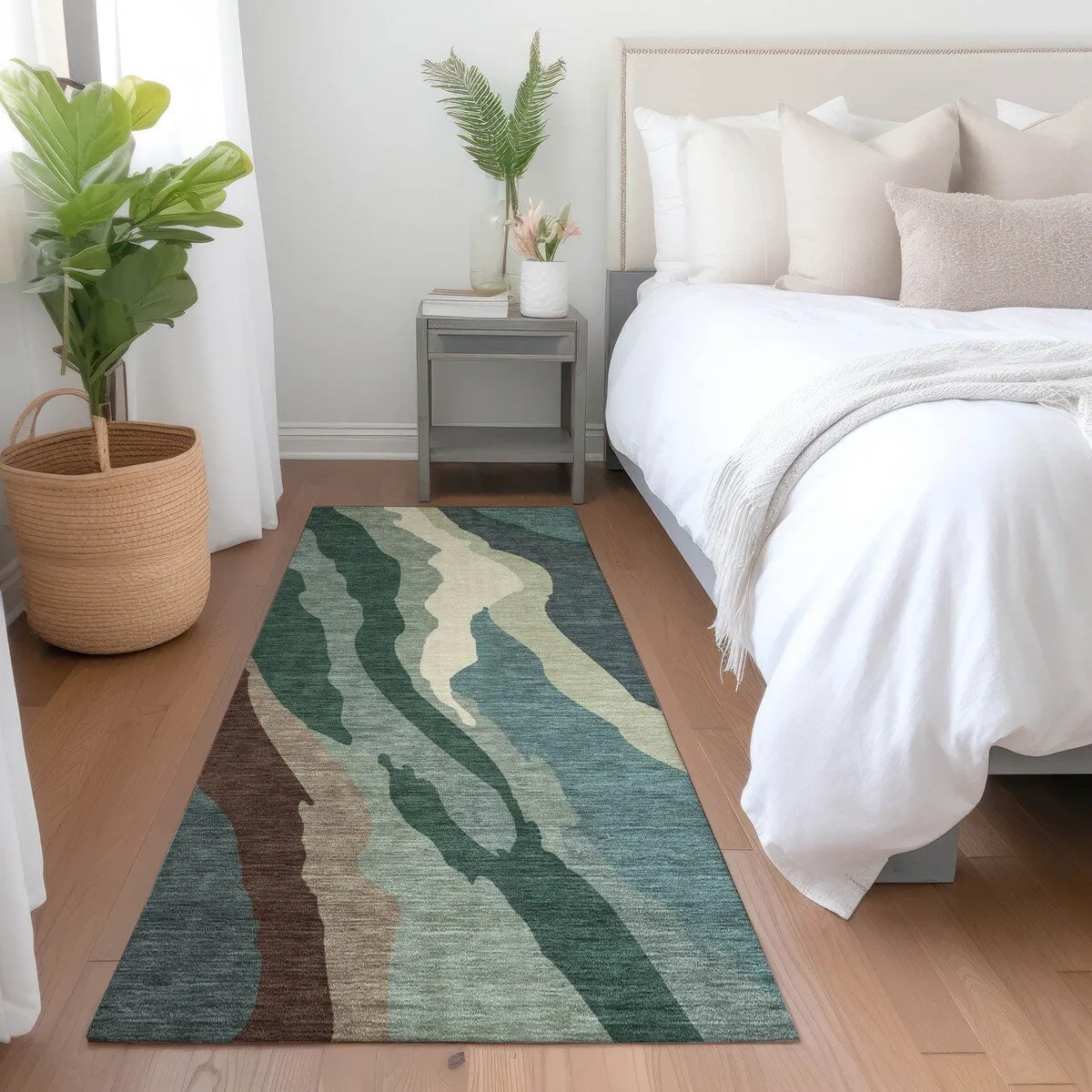 Machine Washable Indoor/ Outdoor Abstract Contemporary Chantille Rug