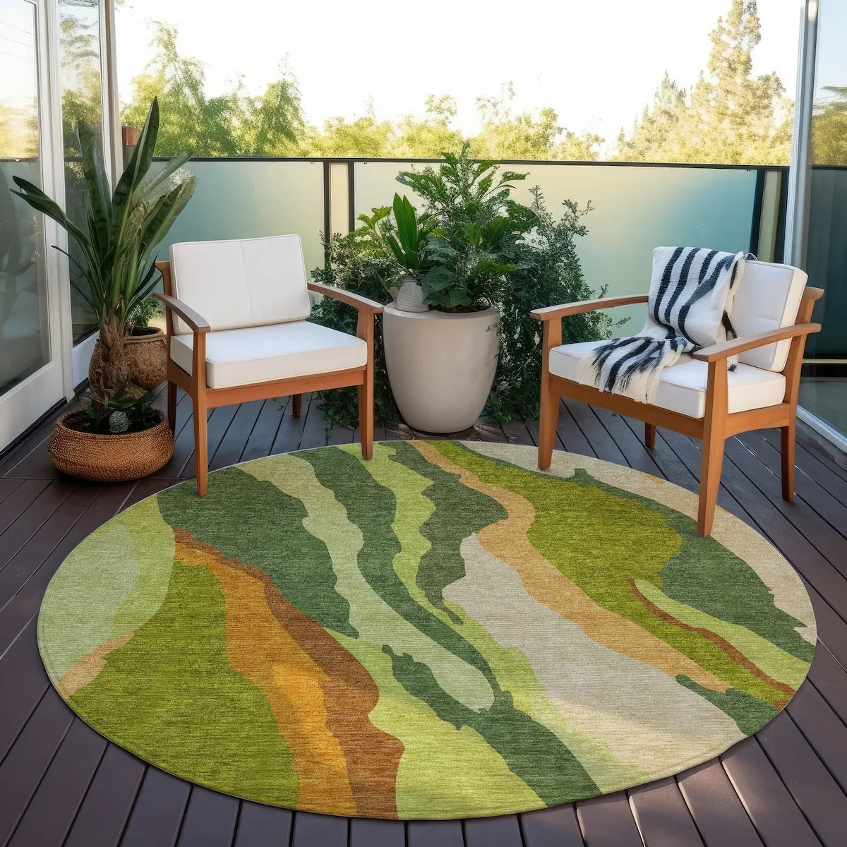 Machine Washable Indoor/ Outdoor Abstract Contemporary Chantille Rug