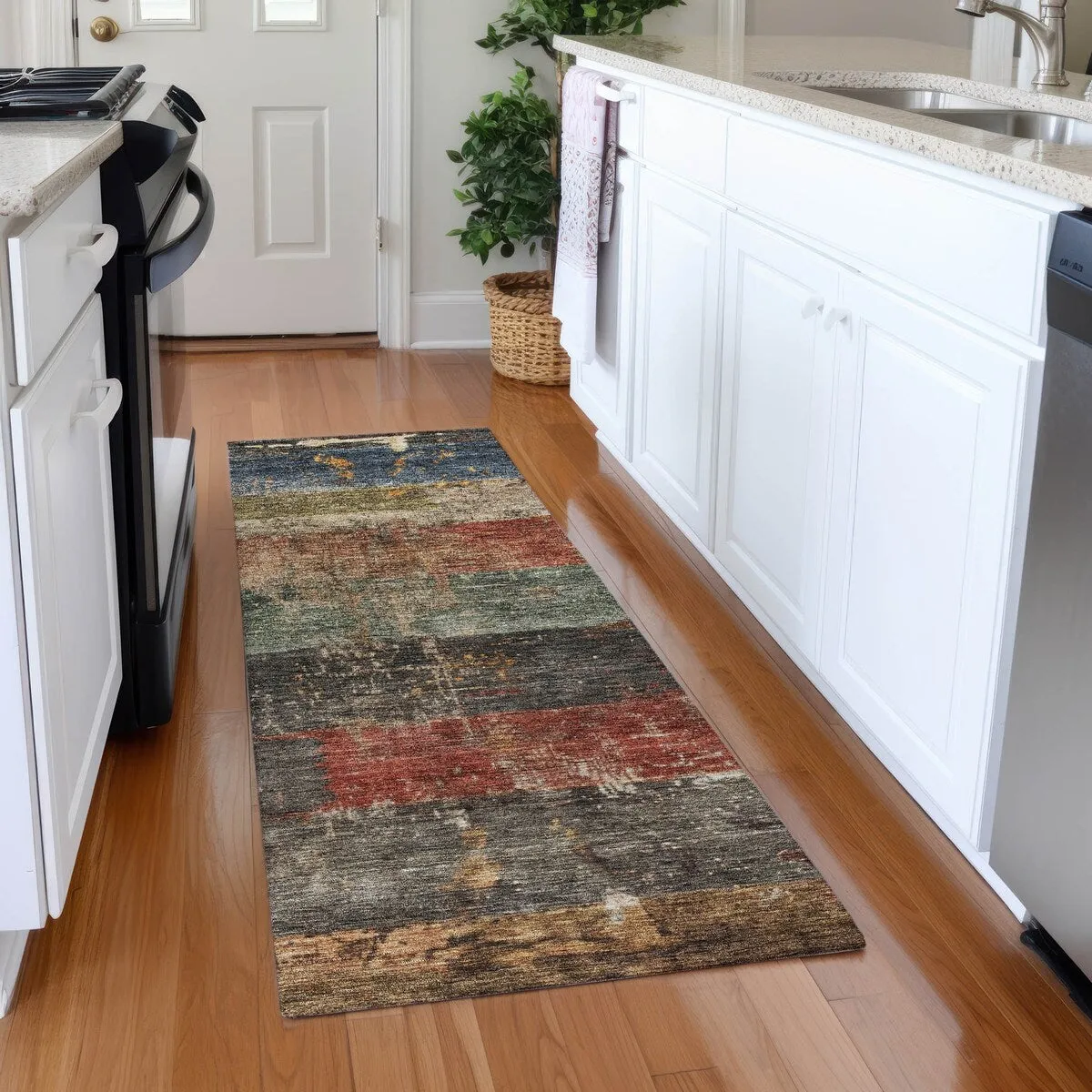 Machine Washable Indoor/ Outdoor Abstract Contemporary Chantille Rug