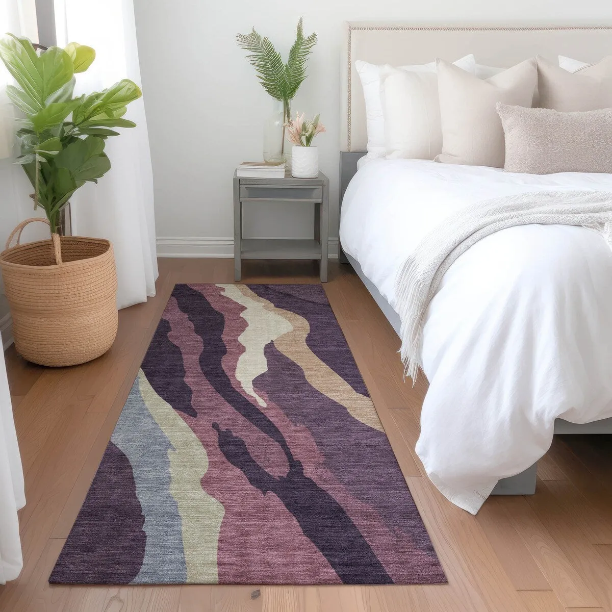 Machine Washable Indoor/ Outdoor Abstract Contemporary Chantille Rug