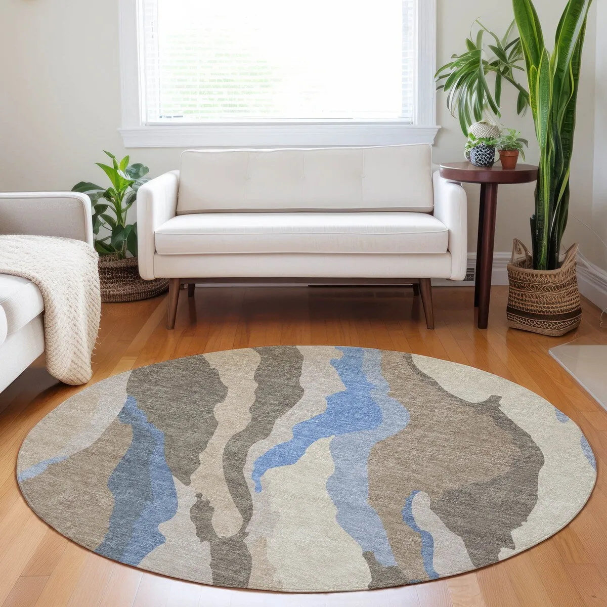 Machine Washable Indoor/ Outdoor Abstract Contemporary Chantille Rug