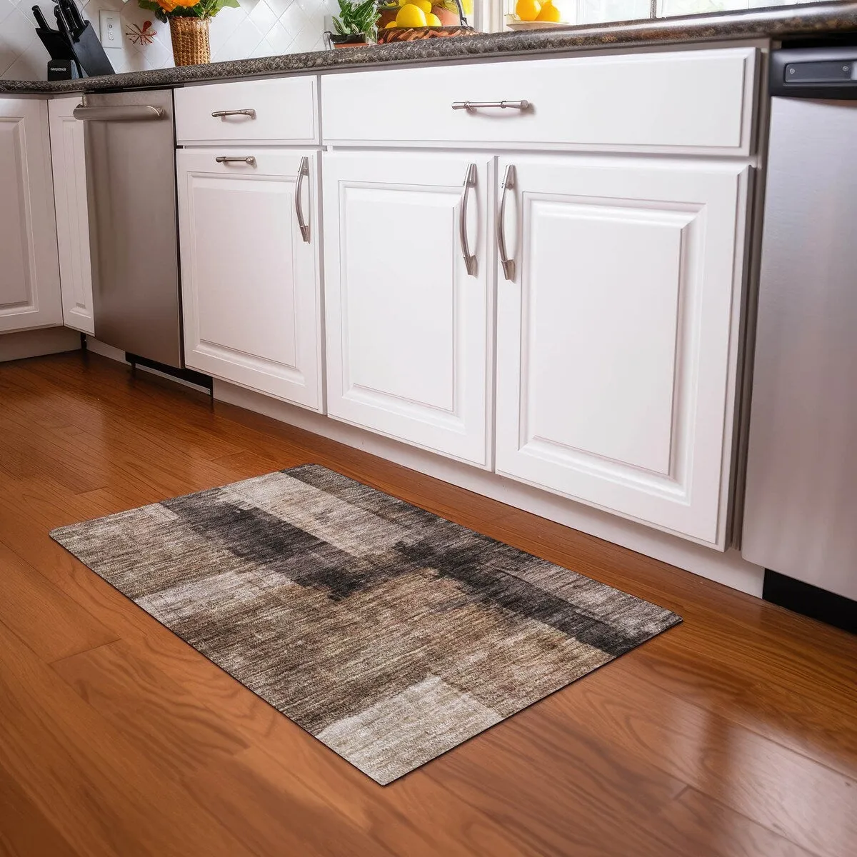 Machine Washable Indoor/ Outdoor Abstract Contemporary Chantille Rug