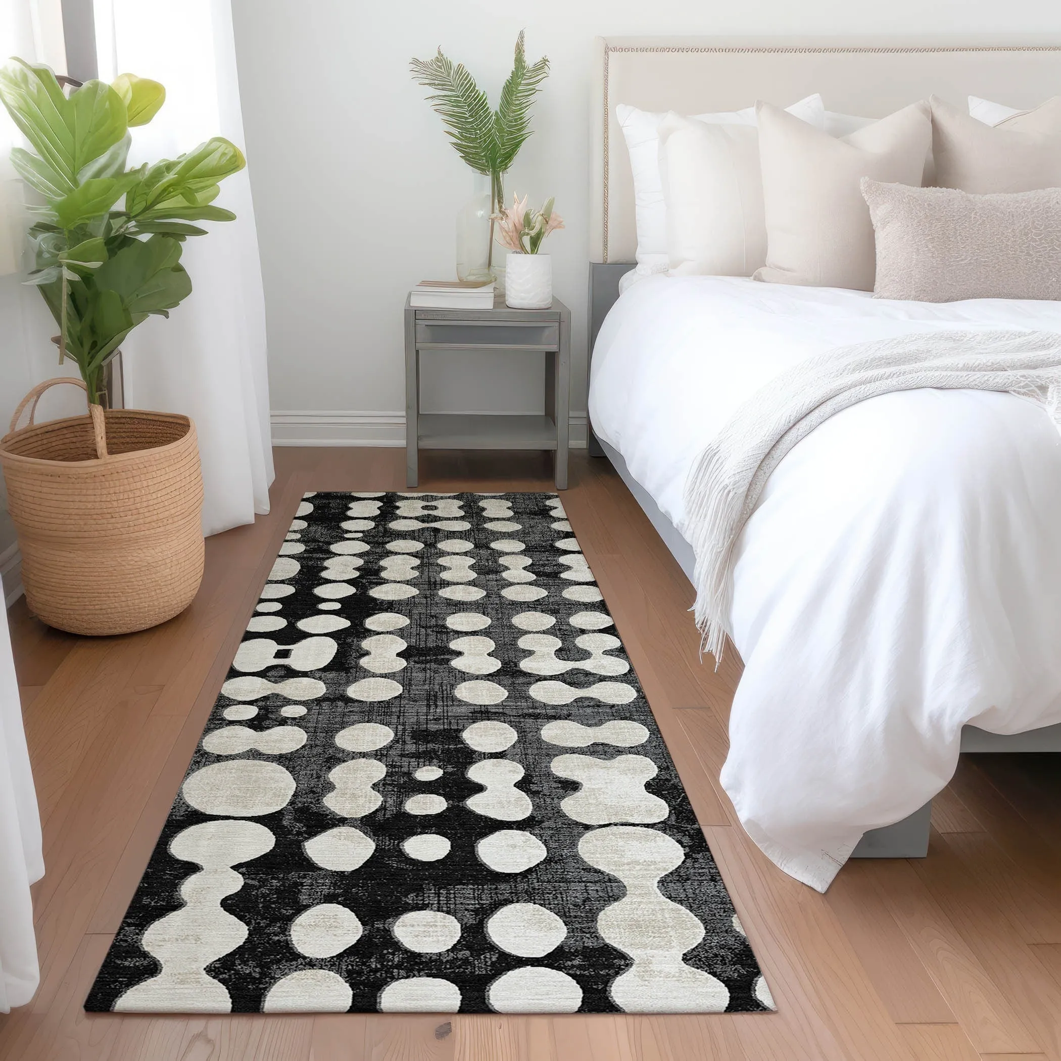 Machine Washable Indoor/ Outdoor Chantille Abstract Dots Rug