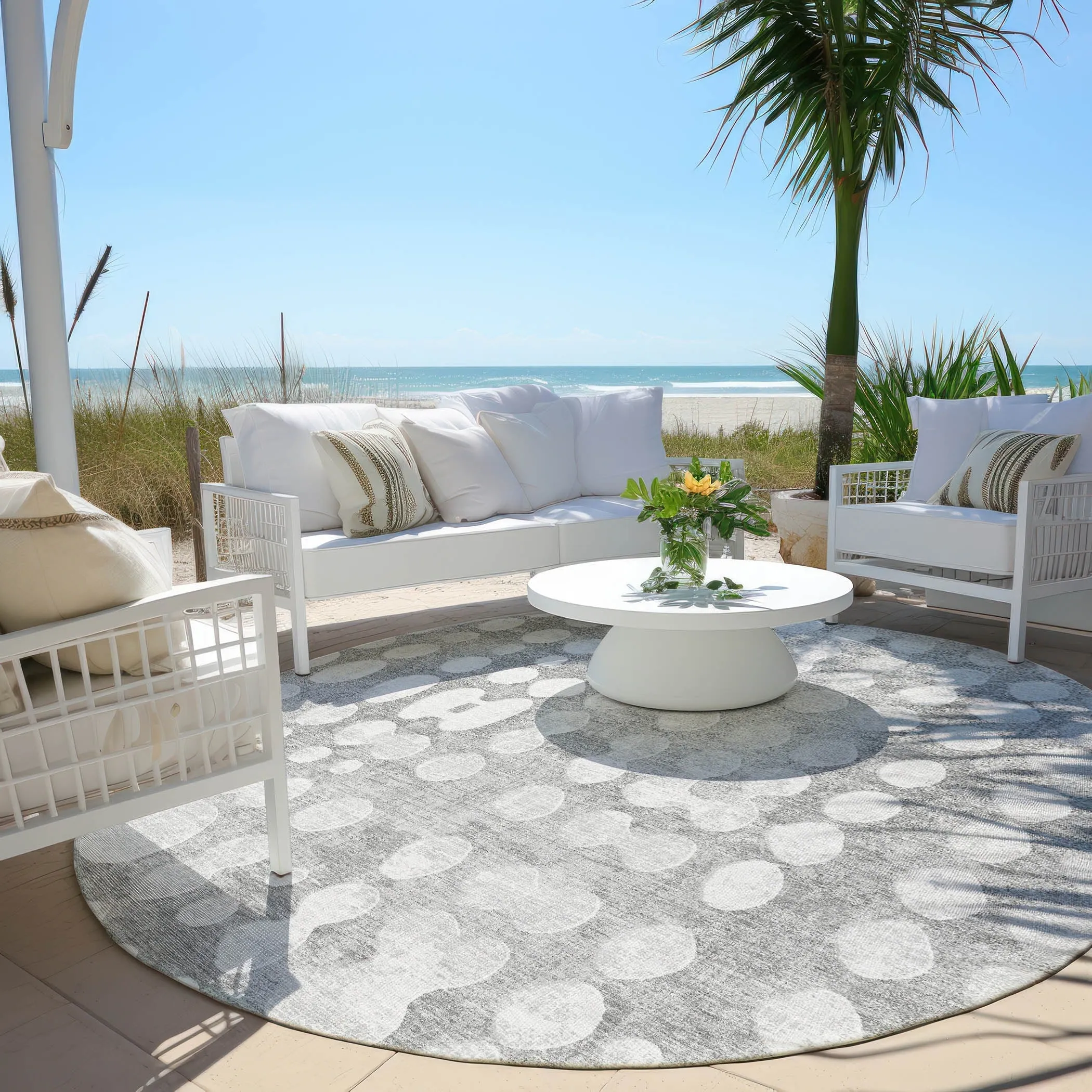Machine Washable Indoor/ Outdoor Chantille Abstract Dots Rug