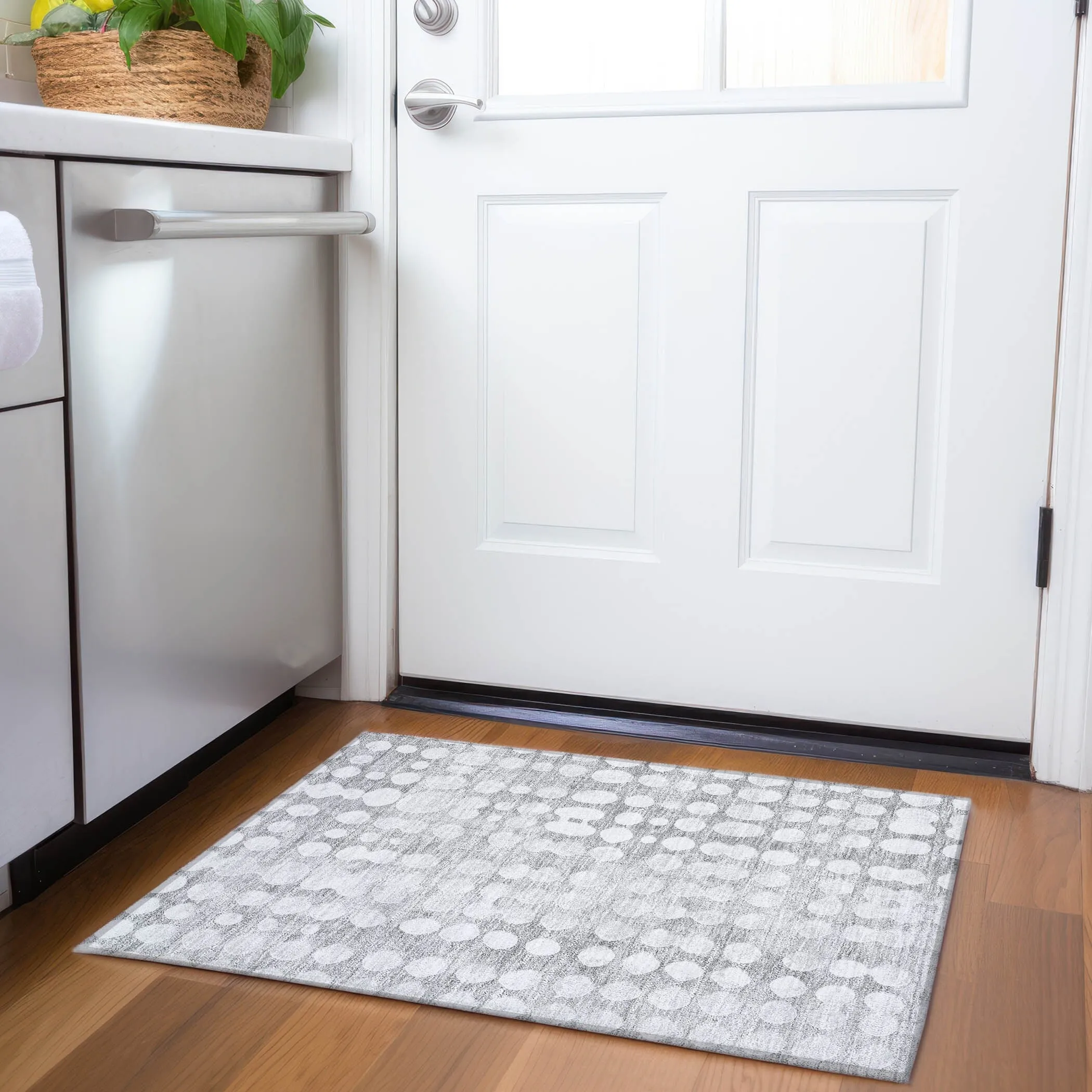 Machine Washable Indoor/ Outdoor Chantille Abstract Dots Rug
