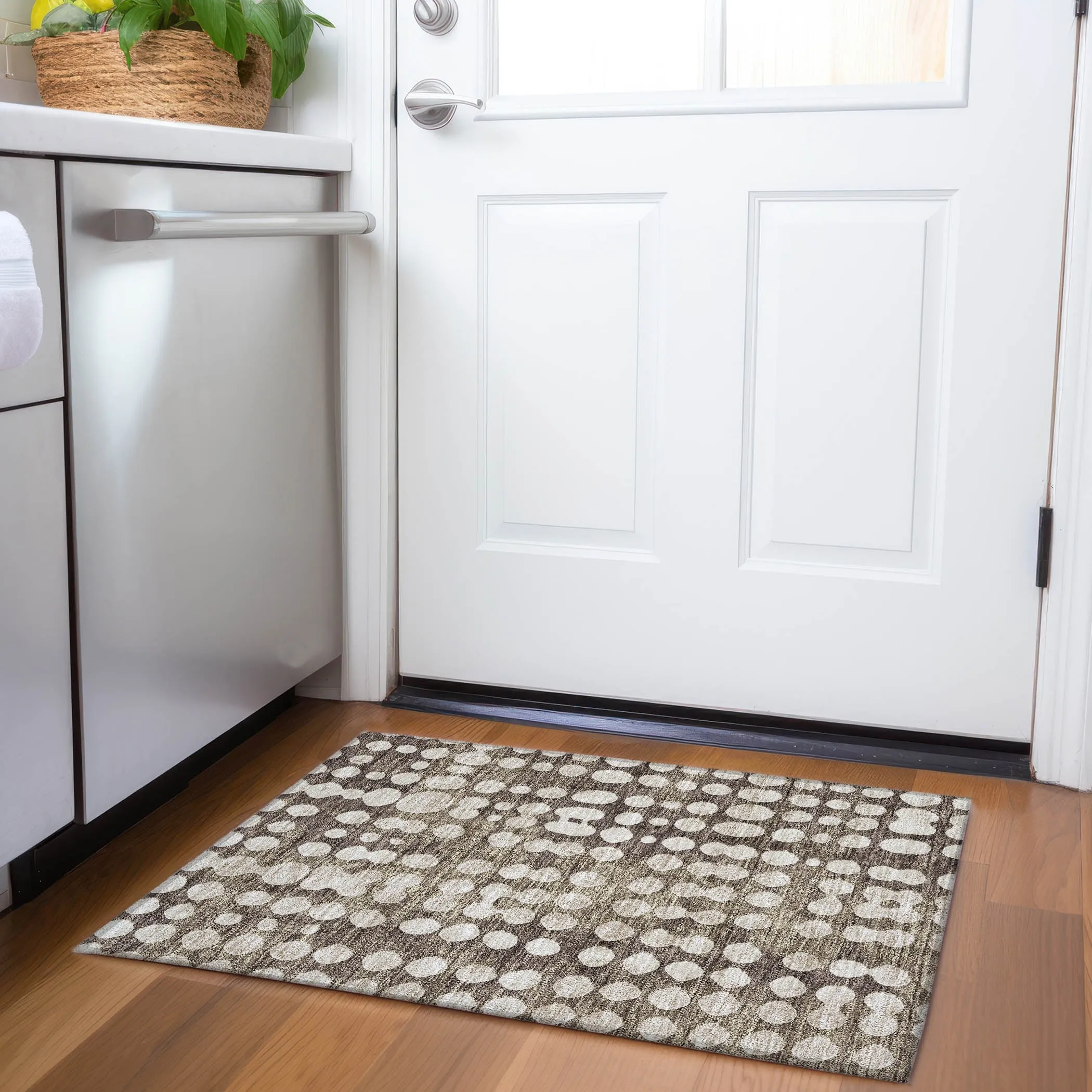 Machine Washable Indoor/ Outdoor Chantille Abstract Dots Rug