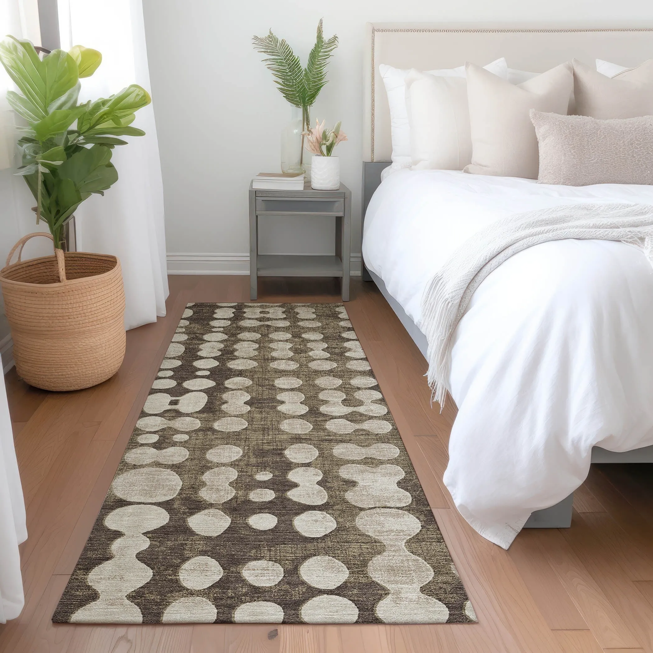 Machine Washable Indoor/ Outdoor Chantille Abstract Dots Rug