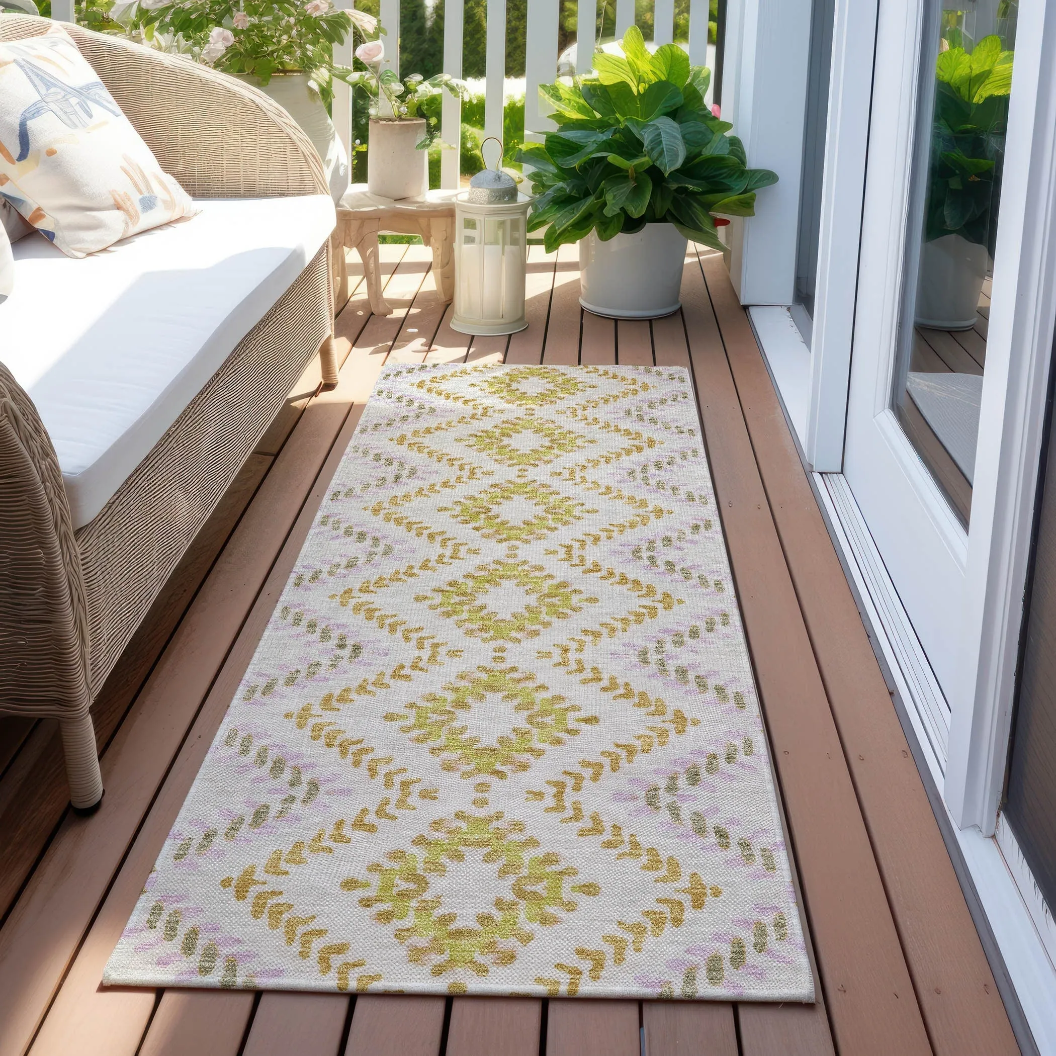 Machine Washable Indoor/ Outdoor Chantille Boho Global Rug
