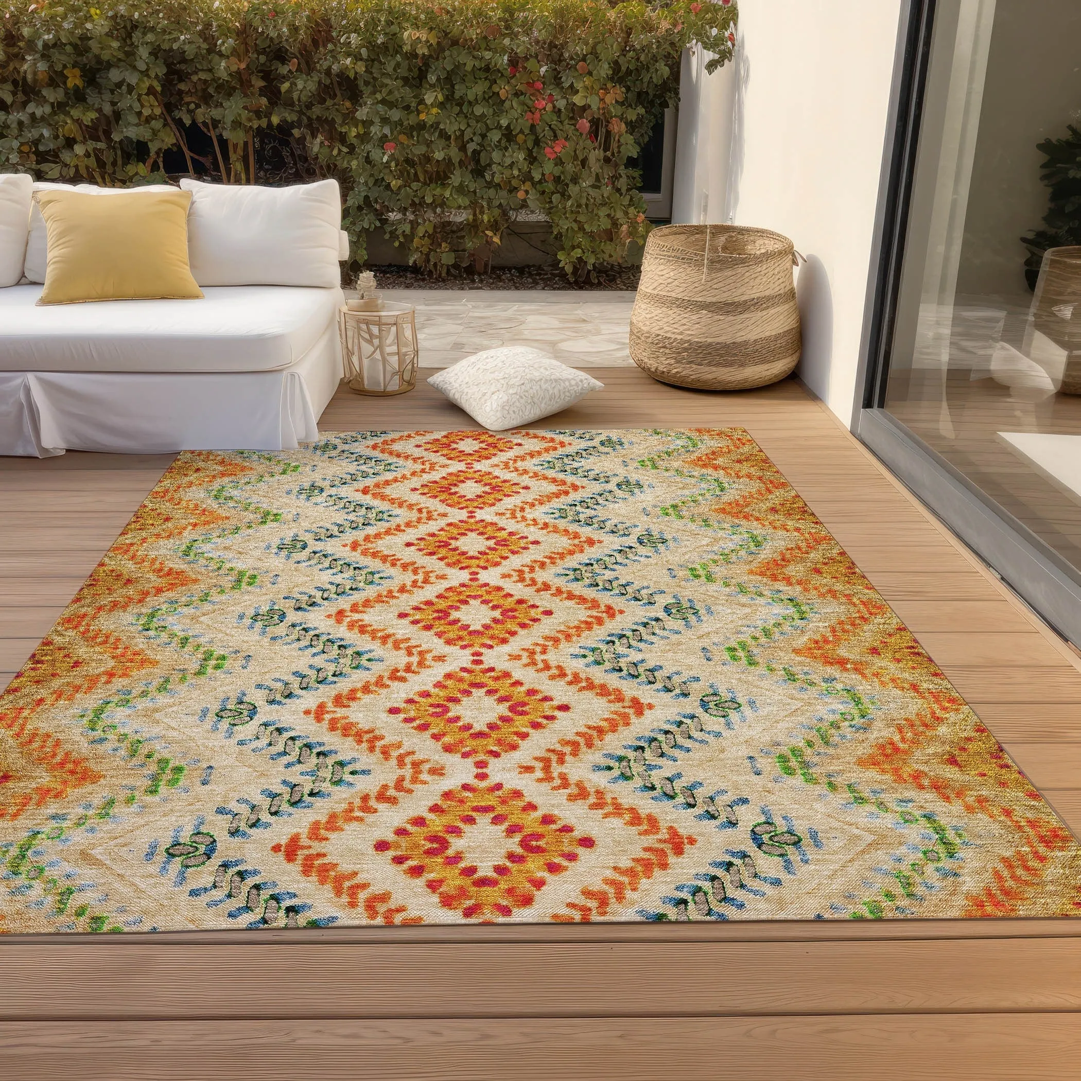 Machine Washable Indoor/ Outdoor Chantille Boho Global Rug
