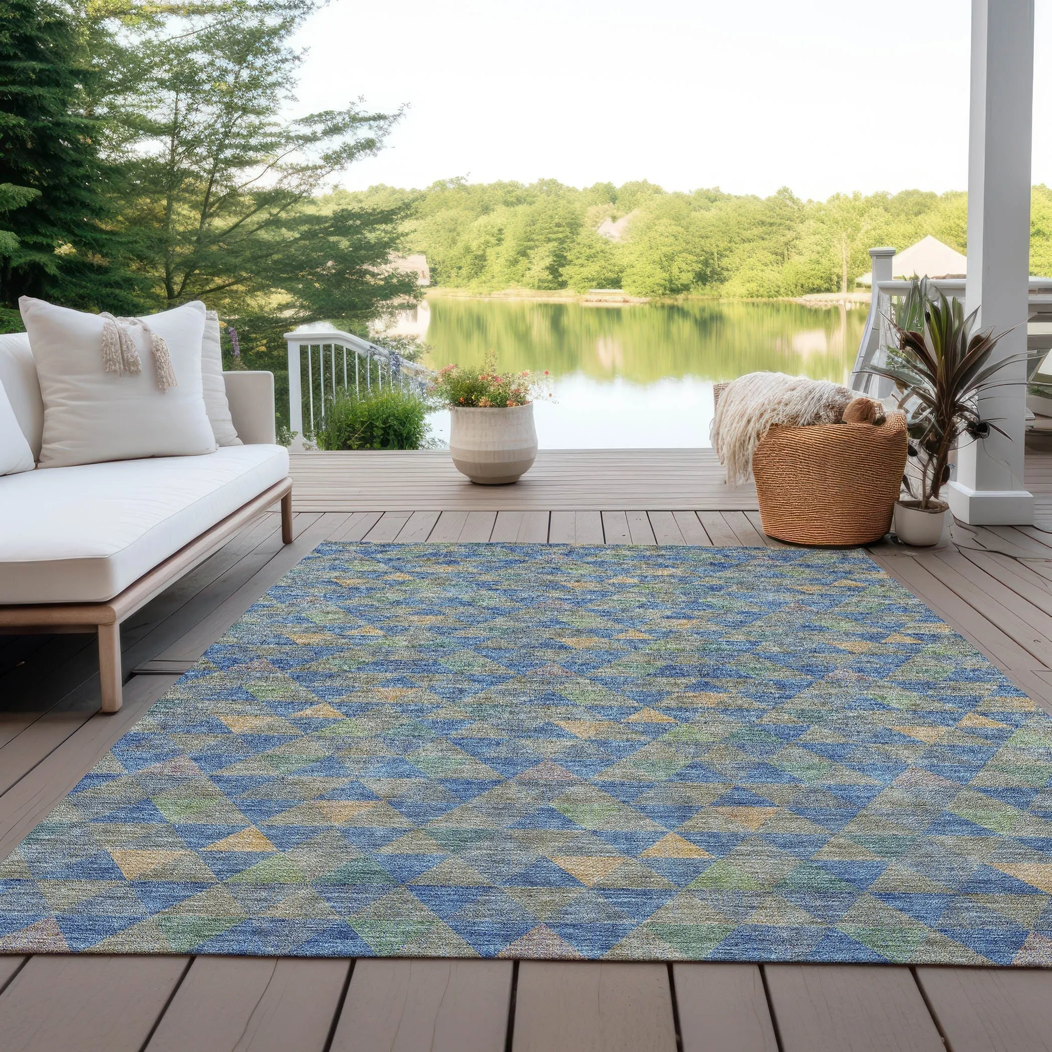 Machine Washable Indoor/ Outdoor Chantille Contemporary Mosaic Rug