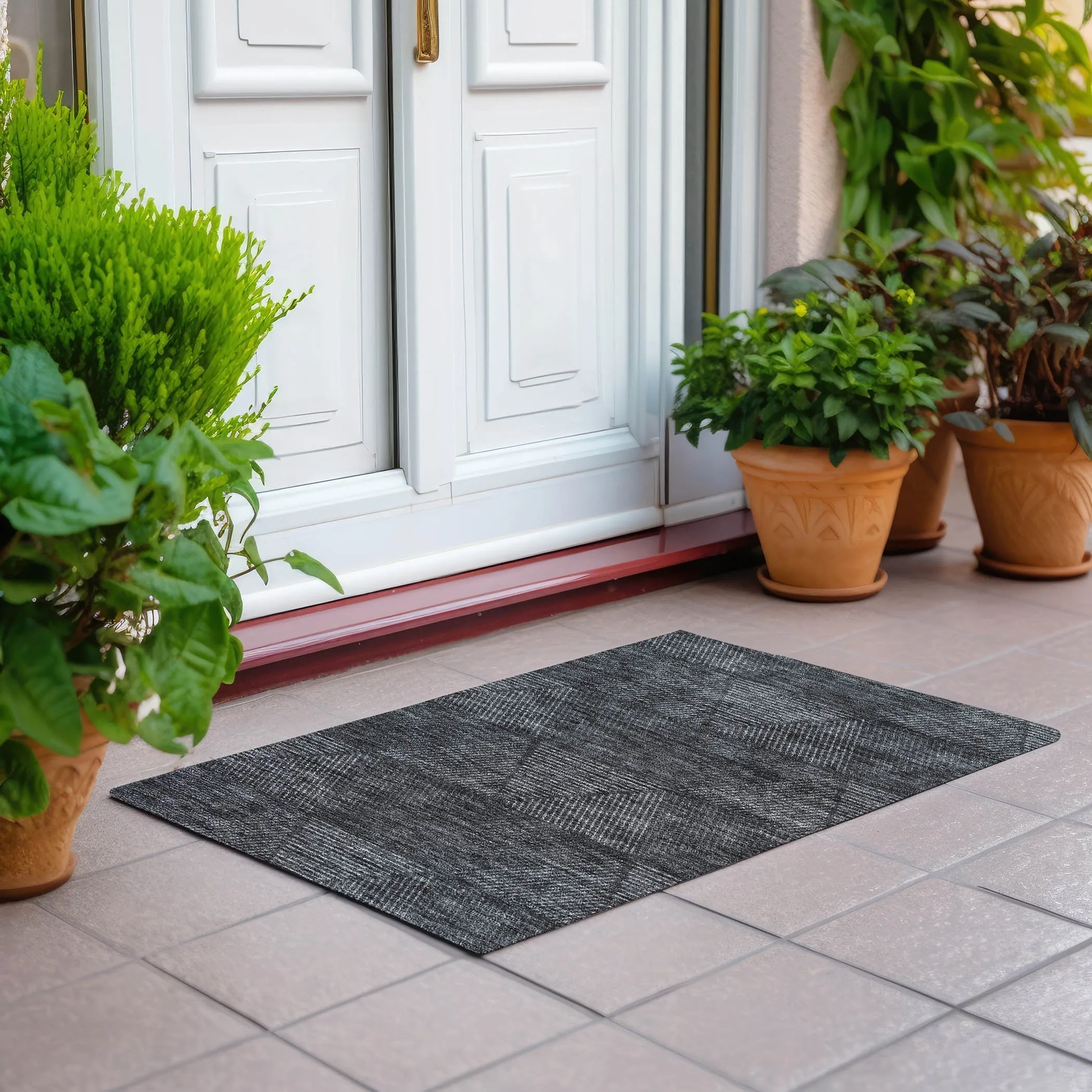 Machine Washable Indoor/ Outdoor Chantille Contemporary Prism Rug