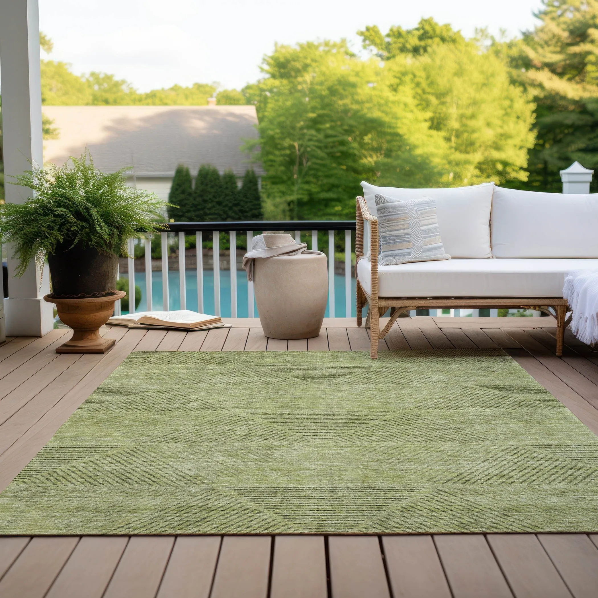 Machine Washable Indoor/ Outdoor Chantille Contemporary Prism Rug