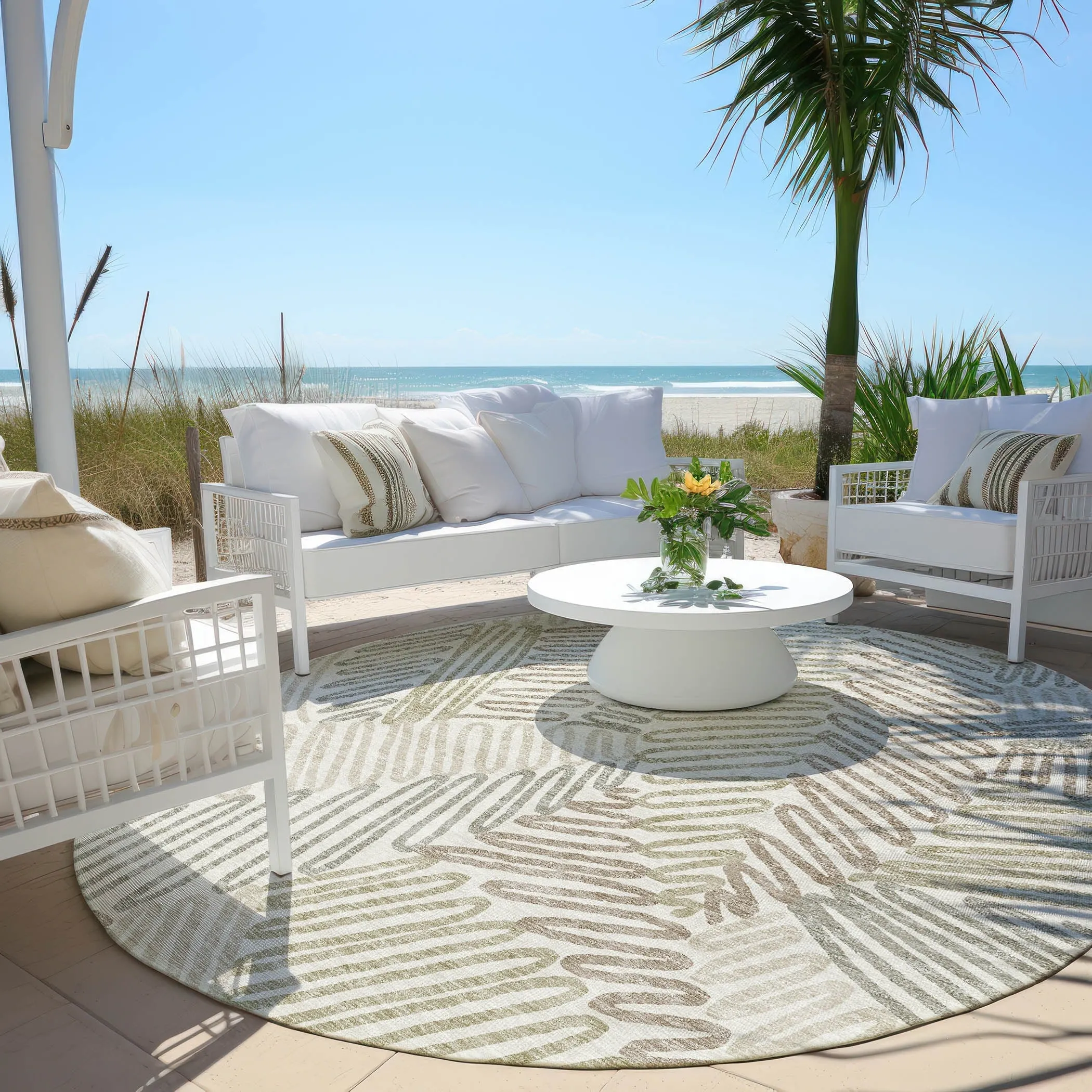 Machine Washable Indoor/ Outdoor Chantille Contemporary Squiggles Rug