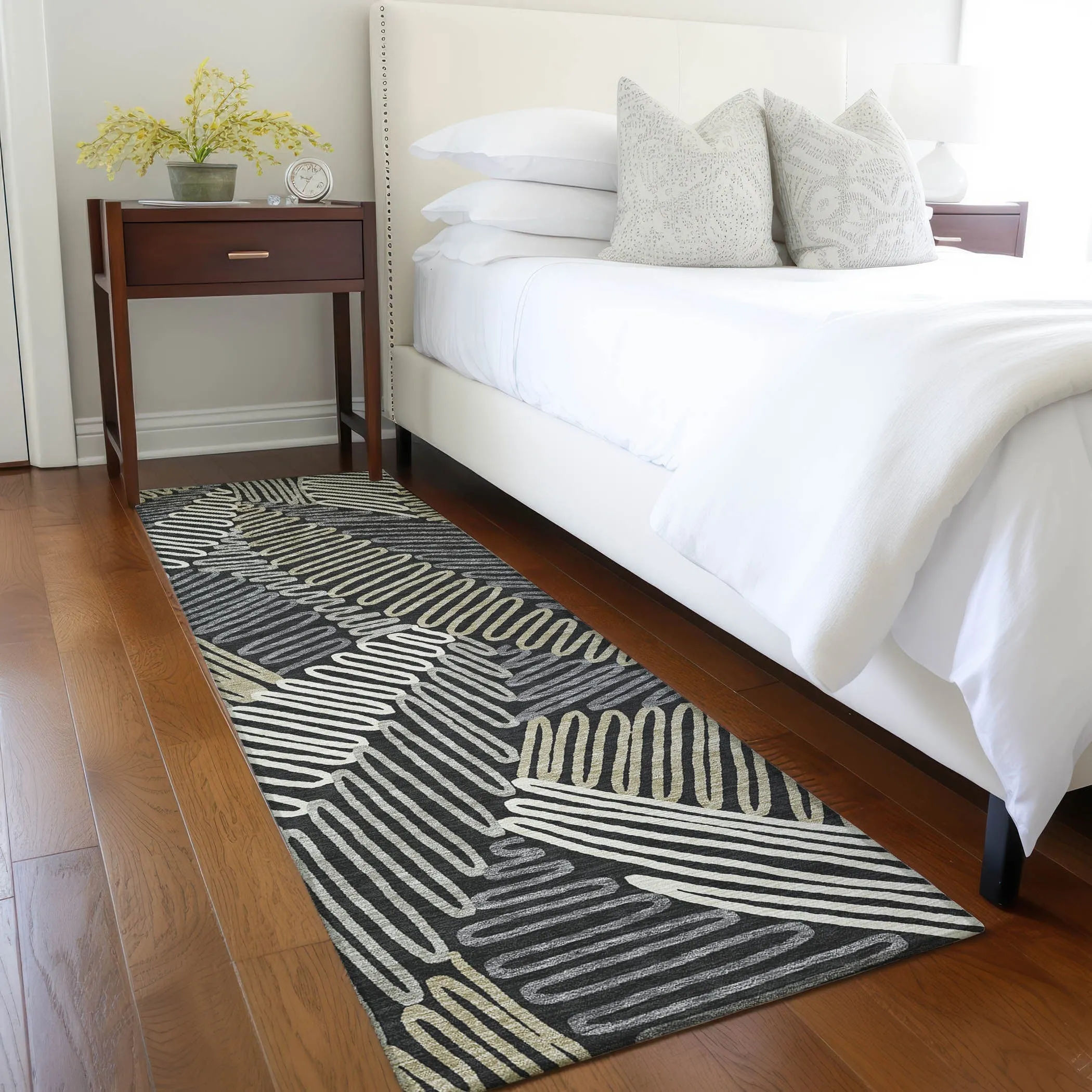 Machine Washable Indoor/ Outdoor Chantille Contemporary Squiggles Rug