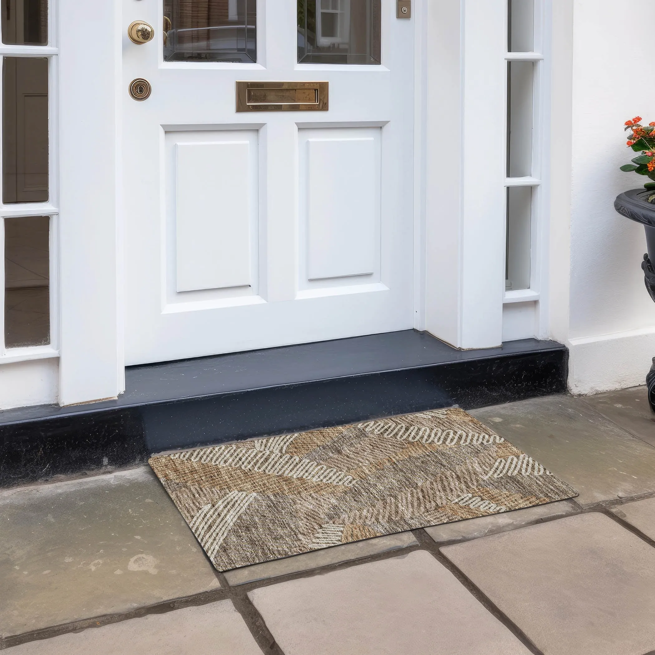 Machine Washable Indoor/ Outdoor Chantille Contemporary Squiggles Rug