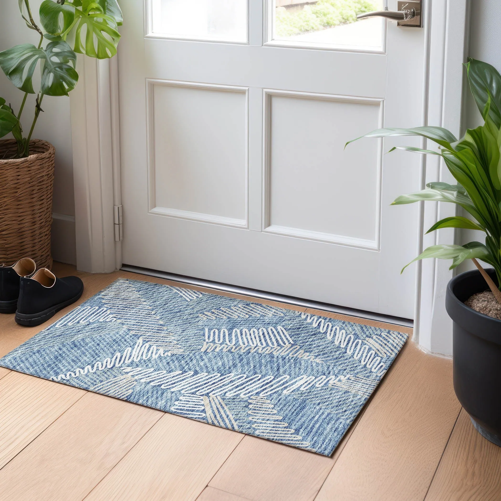 Machine Washable Indoor/ Outdoor Chantille Contemporary Squiggles Rug