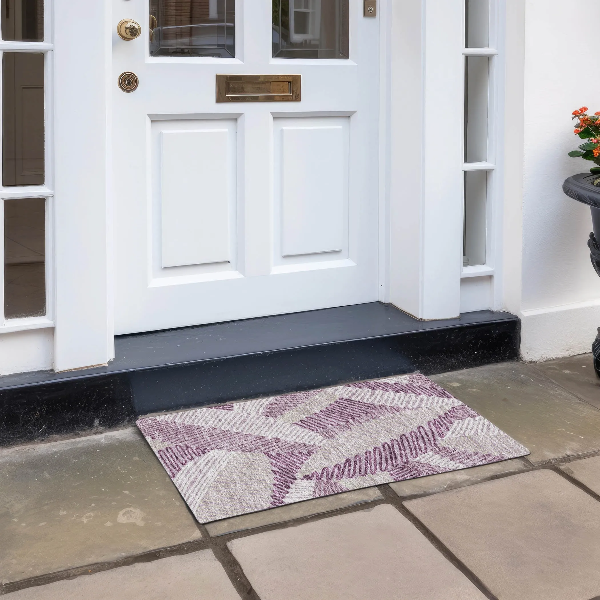 Machine Washable Indoor/ Outdoor Chantille Contemporary Squiggles Rug