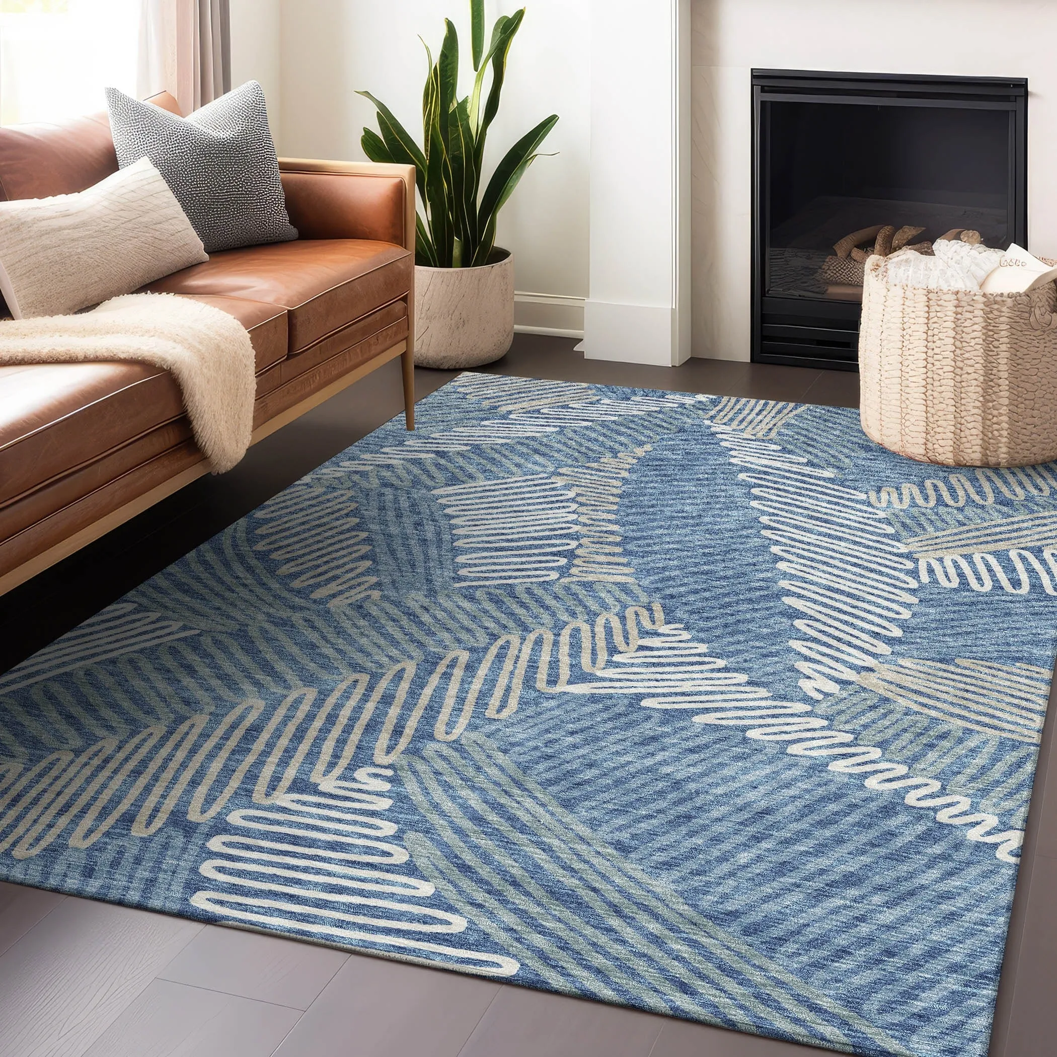 Machine Washable Indoor/ Outdoor Chantille Contemporary Squiggles Rug