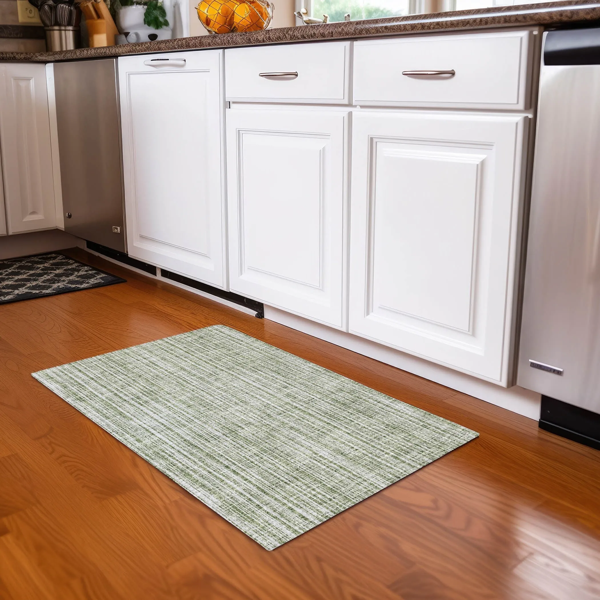 Machine Washable Indoor/ Outdoor Chantille Contemporary Stripes Rug