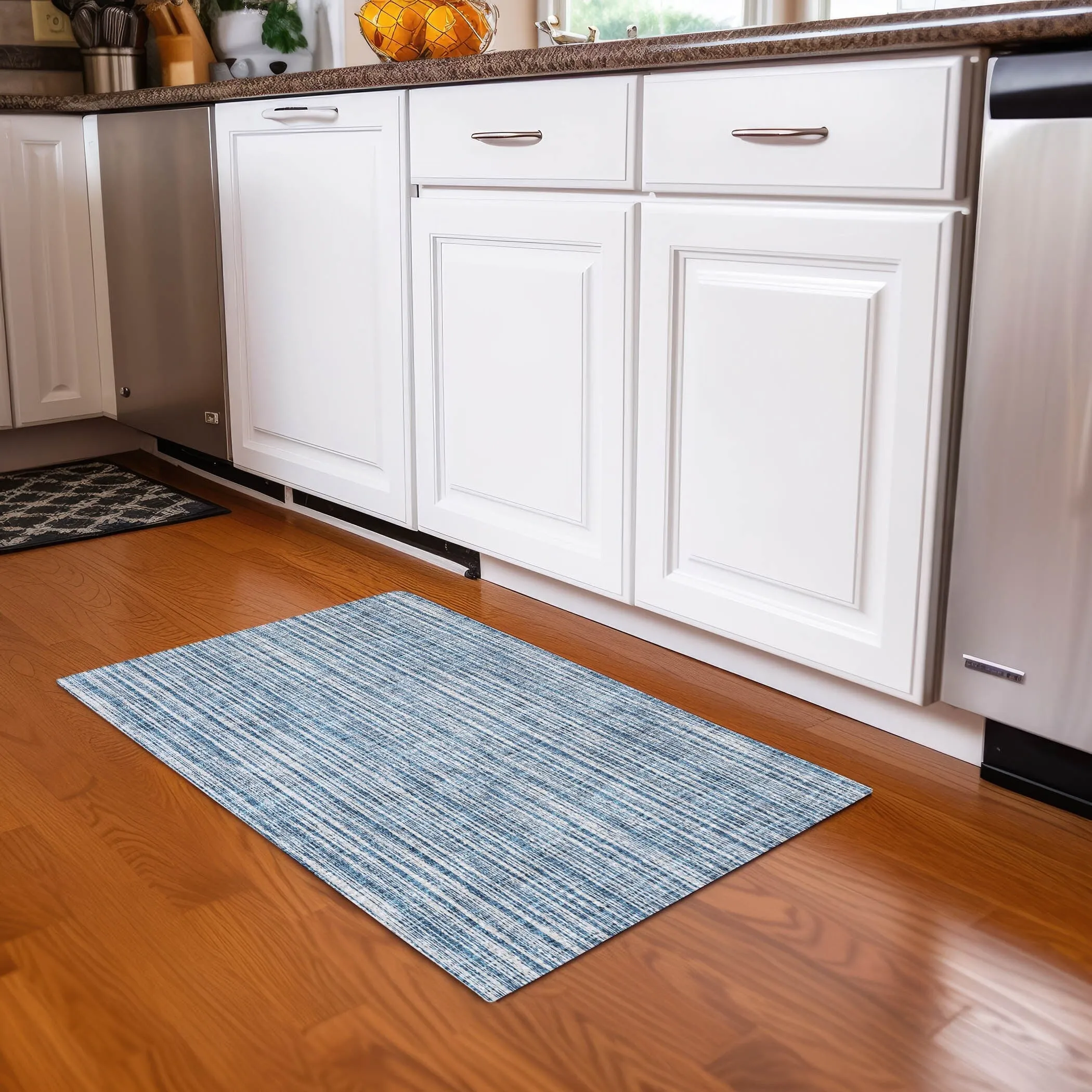 Machine Washable Indoor/ Outdoor Chantille Contemporary Stripes Rug