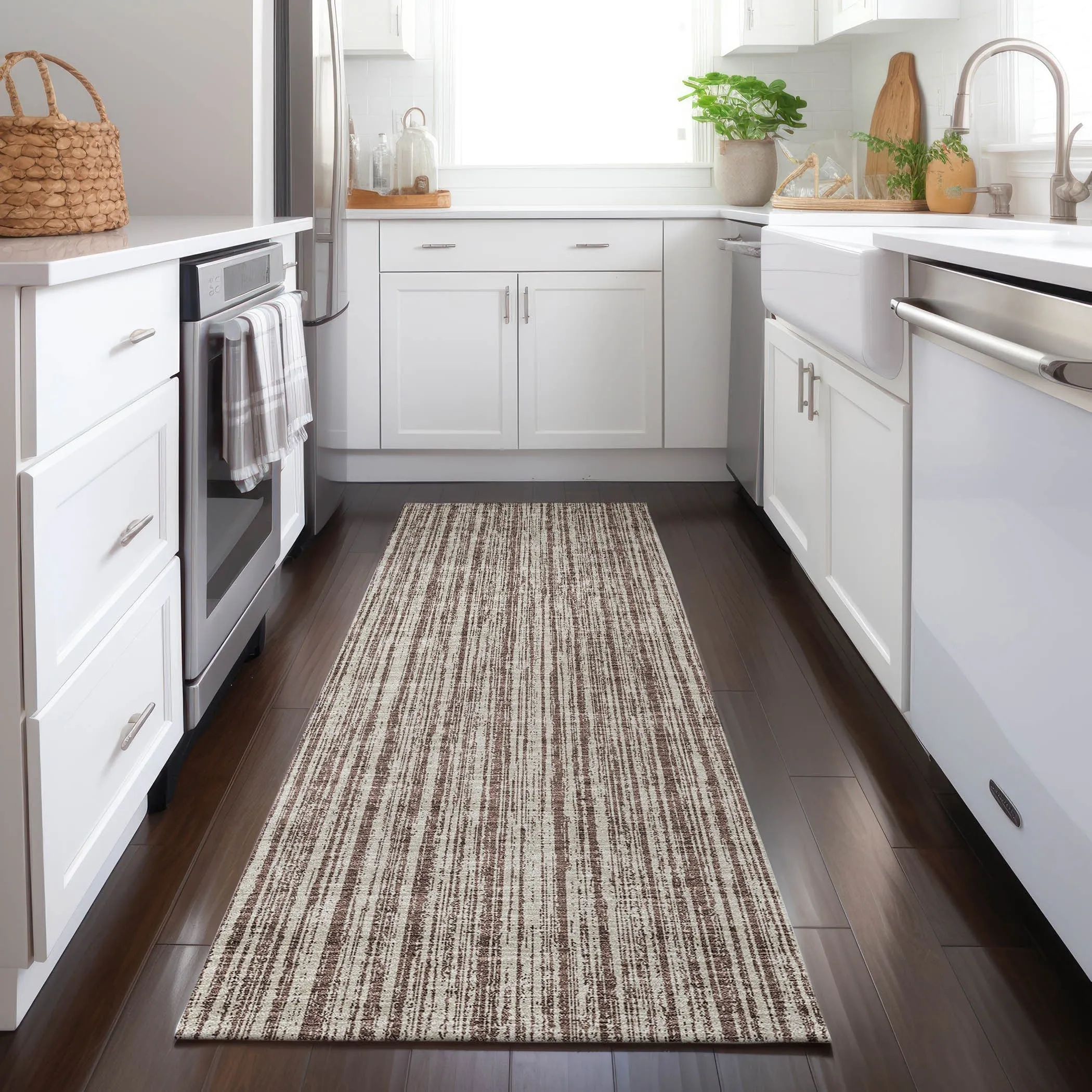 Machine Washable Indoor/ Outdoor Chantille Contemporary Stripes Rug