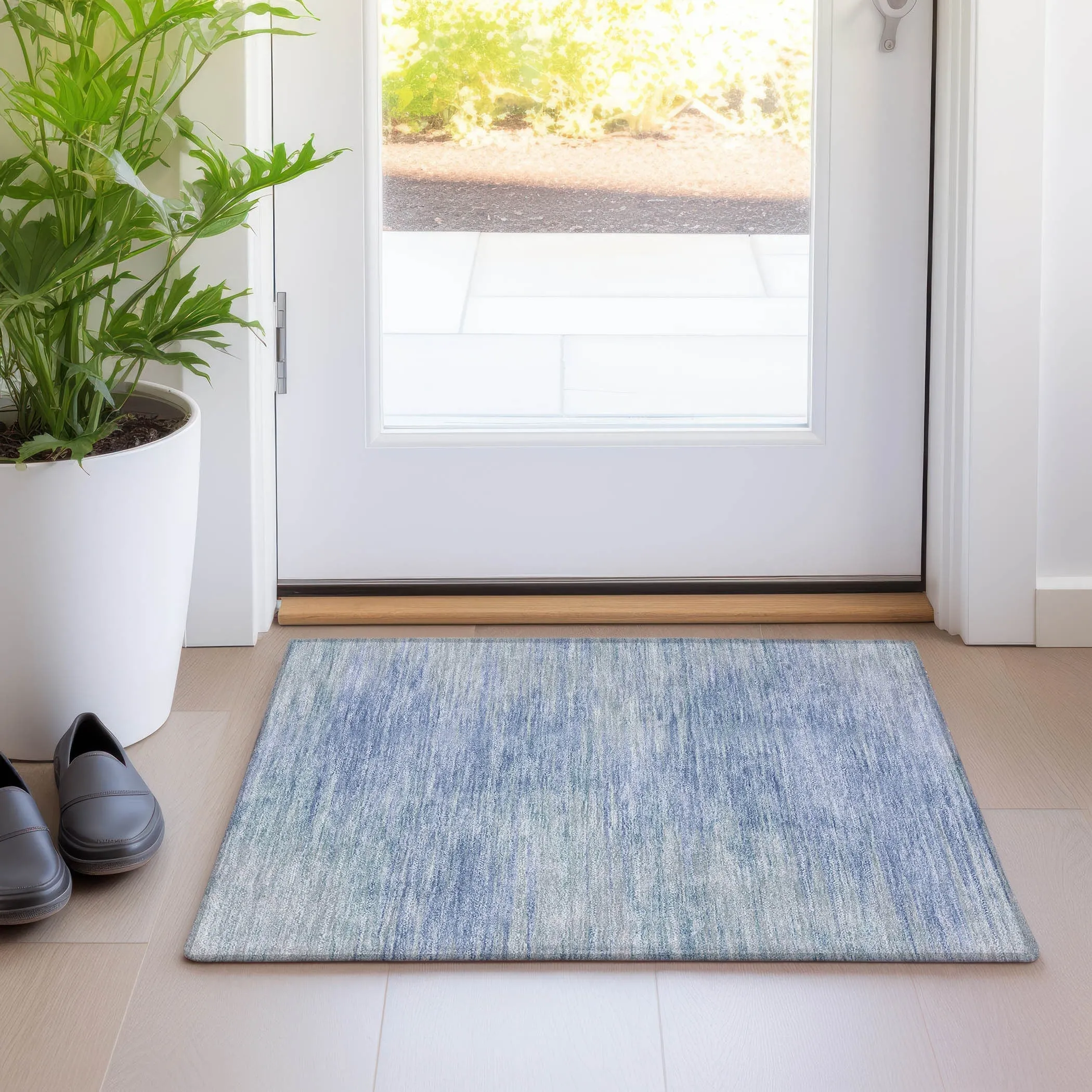 Machine Washable Indoor/ Outdoor Chantille Solid Ombre Rug
