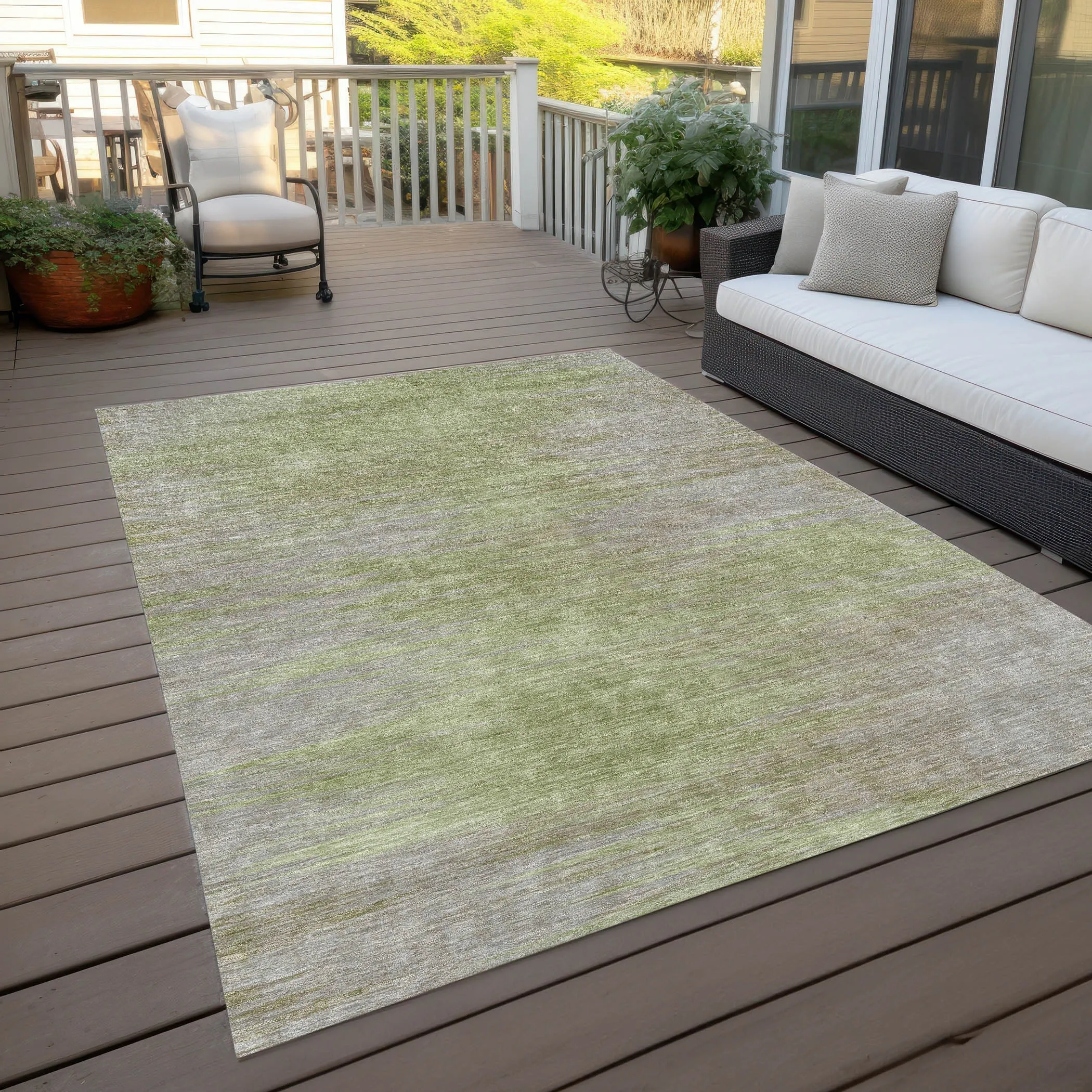 Machine Washable Indoor/ Outdoor Chantille Solid Ombre Rug